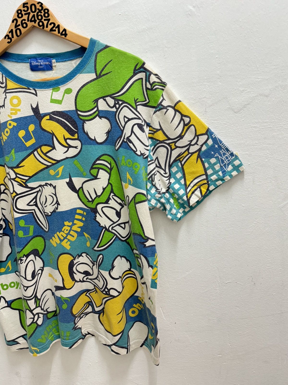 Disney VINTAGE DONALD DUCK TOKYO DISNEY ALL OVER PRINT TEE Size US L / EU 52-54 / 3 - 4 Thumbnail