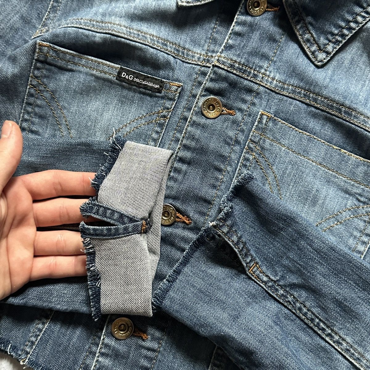 Dolce & Gabbana Vintage Y2K Dolce Gabbana Cropped Denim Jacket Womens XS Size XS / US 0-2 / IT 36-38 - 7 Thumbnail