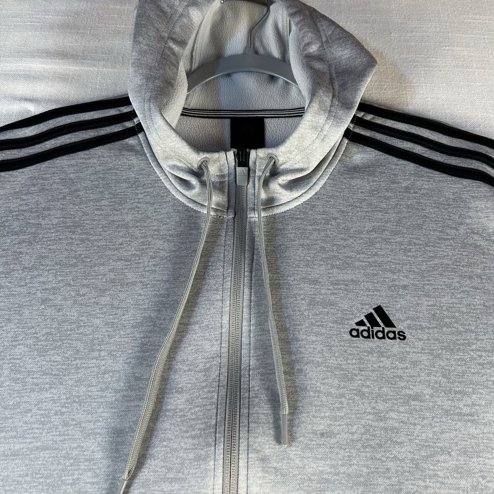 Adidas Adidas Mens Jacket Full Zip Gray 3 Stripe L/G Climawarm Size US L / EU 52-54 / 3 - 2 Thumbnail
