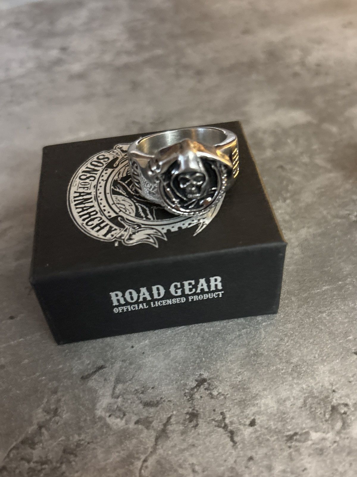 Vintage sons of anarchy main signet ring Size ONE SIZE - 8 Thumbnail