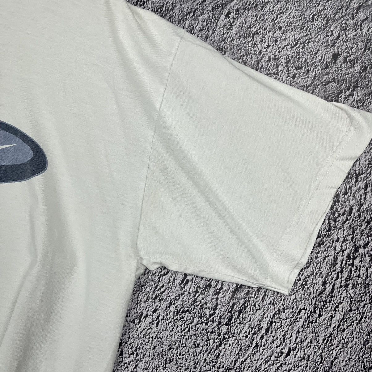 Nike × Vintage ✈️VINTAGE✈️ Nike Sport Front Printed Centre oval logo T-Shirt Size US L / EU 52-54 / 3 - 10 Thumbnail