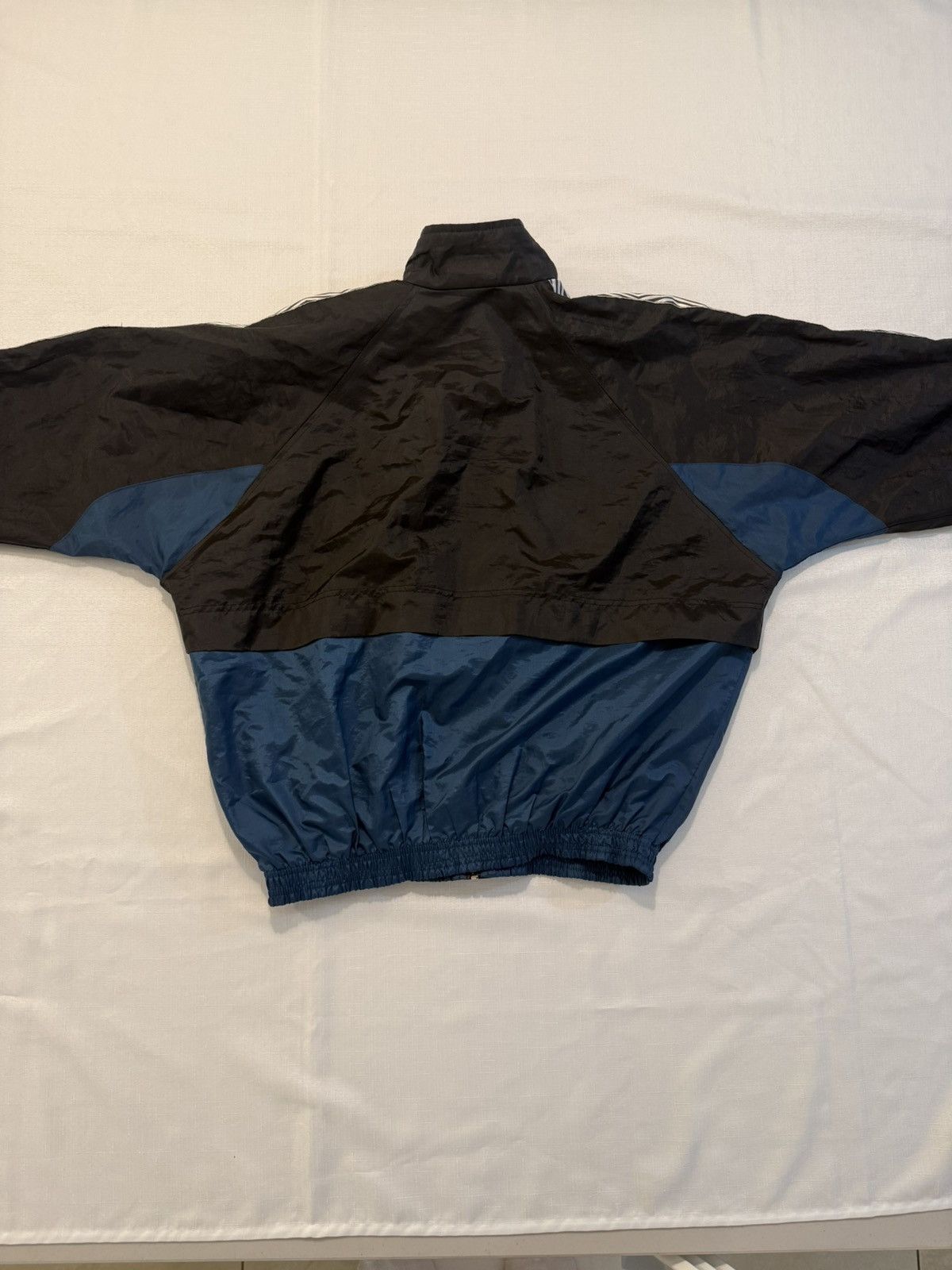 Umbro Vintage 90s Umbro Track Jacket Size US L / EU 52-54 / 3 - 3 Thumbnail