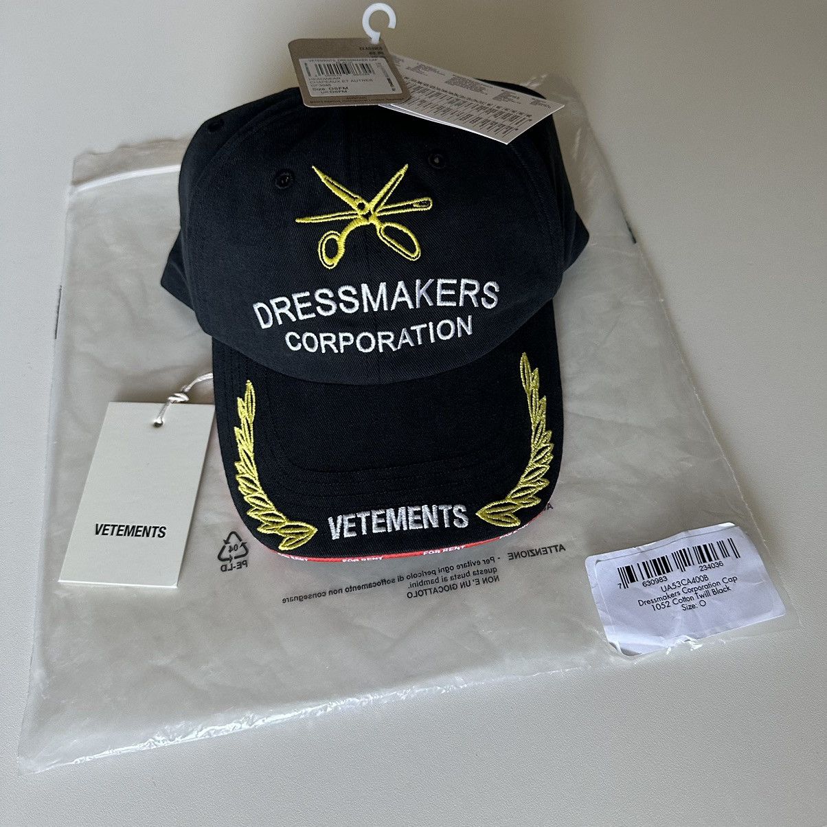 Vetements Vetements Dressmakers Corporation Cap SS20 Size ONE SIZE - 4 Thumbnail
