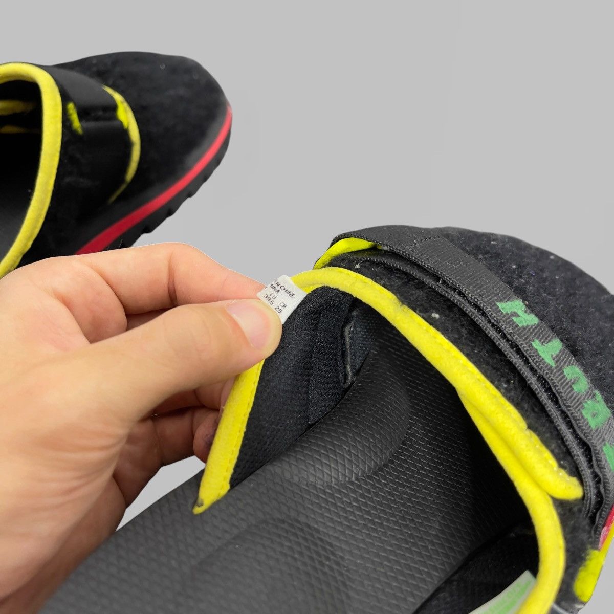 Suicoke SUICOKE X THE ELDER STATEMENTS SLIDES SIZE 40 Size US 7 / EU 40 - 7 Thumbnail