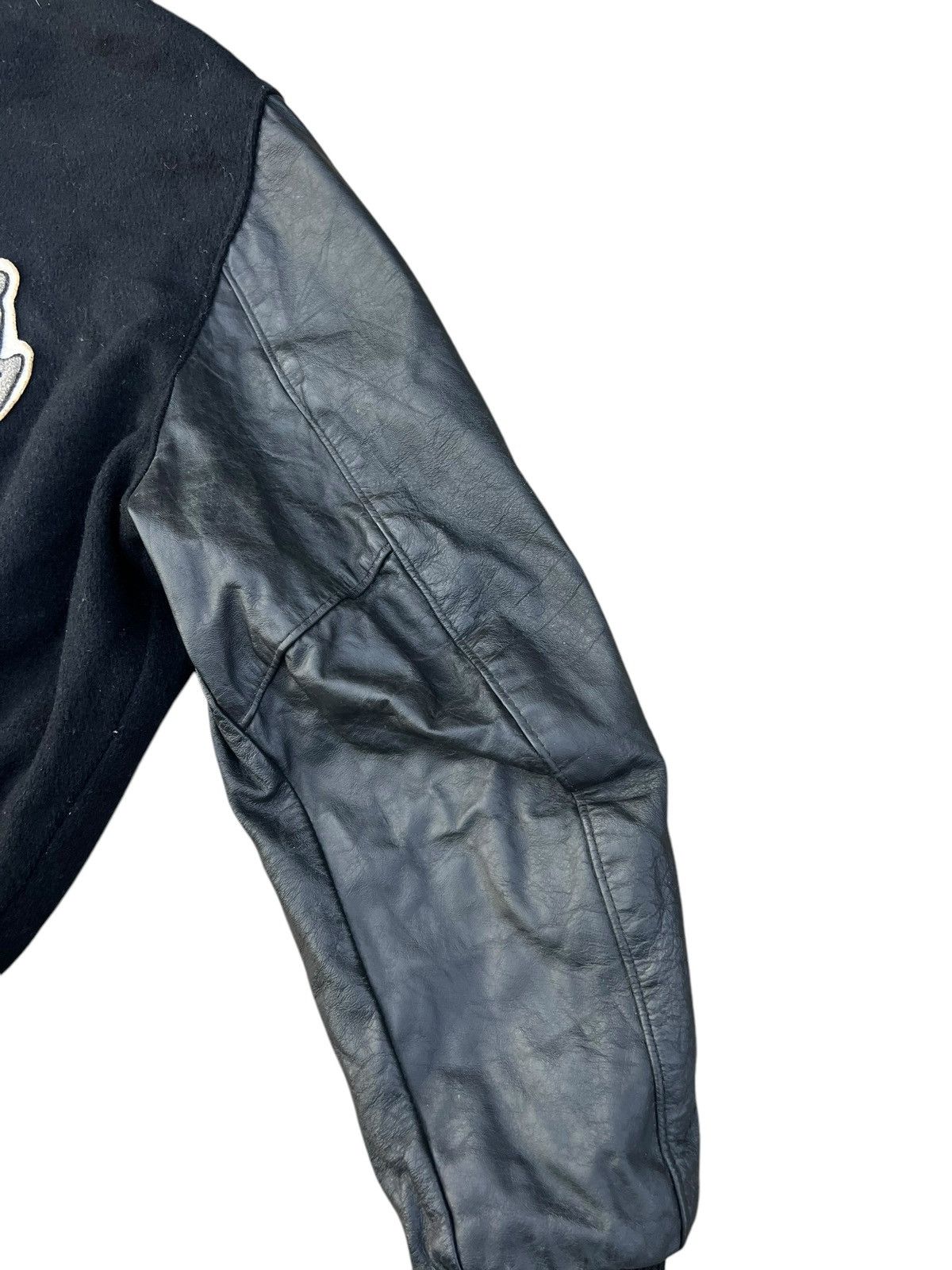 NBA 80s 90s DeLONG Raiders Football Distressed Varsity Jacket Size US L / EU 52-54 / 3 - 23 Thumbnail