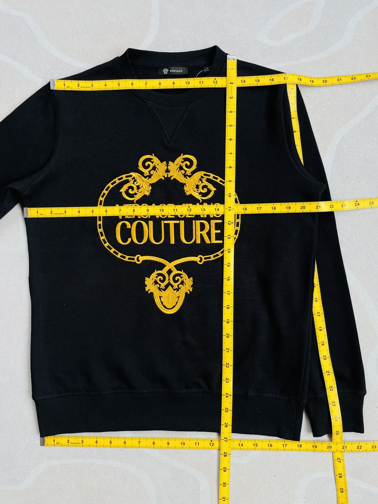 Versace LUXURY VERSACE EMBROIDERY SWEATSHIRT Size US S / EU 44-46 / 1 - 15 Thumbnail
