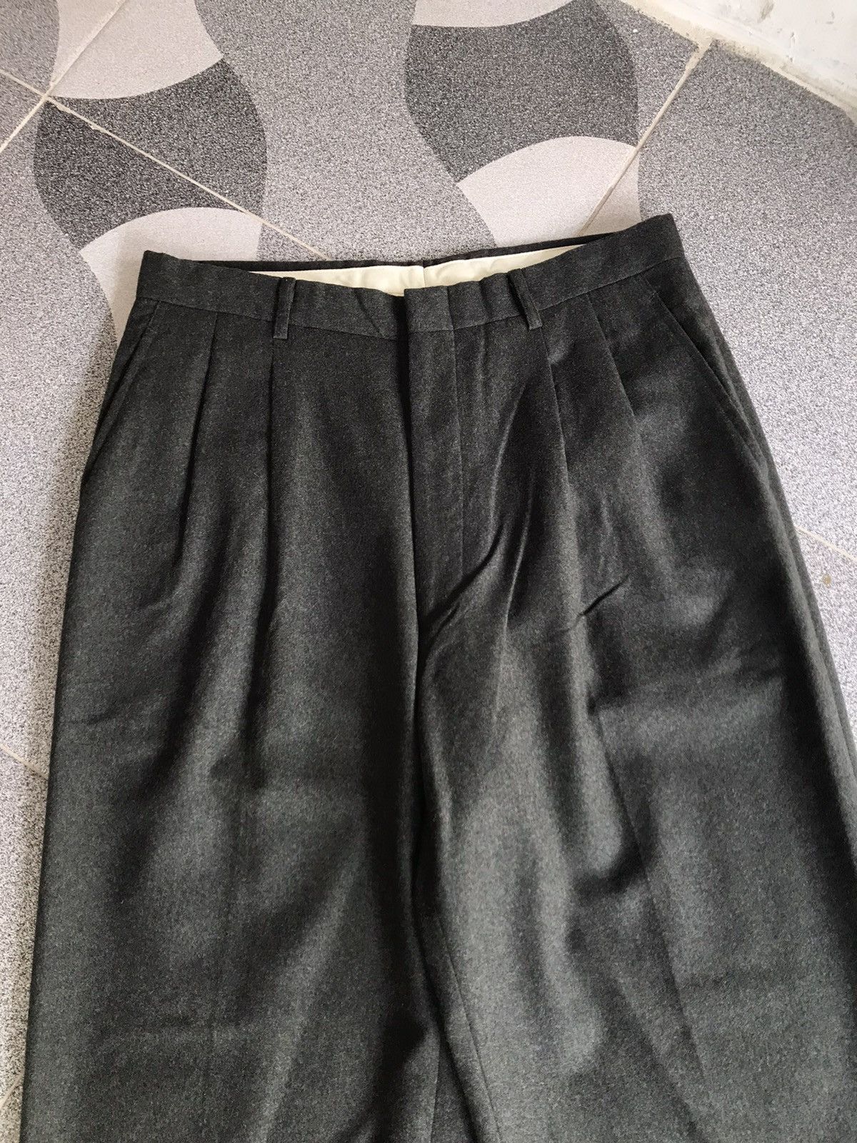 Cerruti 1881 × Designer × Vintage Vintage Cerruti 1881 Paco Rabbane Wool Pants Size US 30 / EU 46 - 4 Thumbnail
