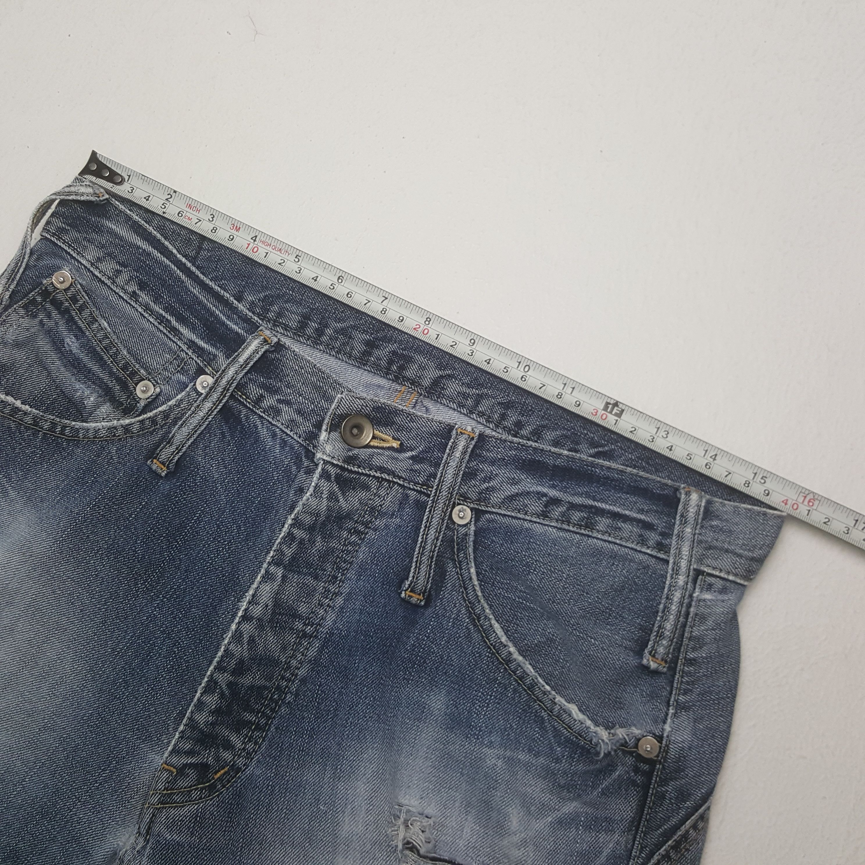 Le Grande Bleu (L.G.B.) Vintage L.G.B. Le Grande Bleu Japanese Distressed Denim Jean Size US 31 - 10 Thumbnail