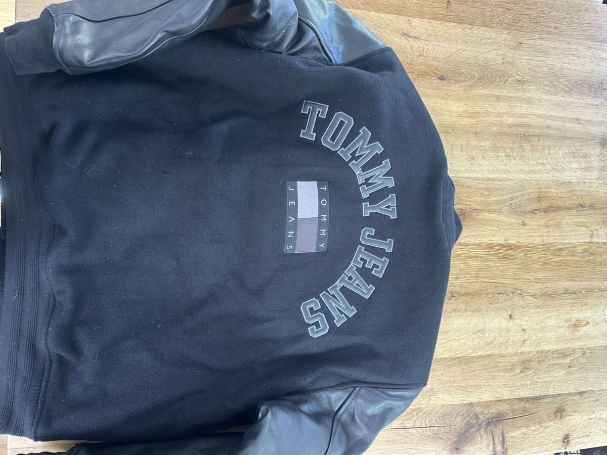 Tommy Hilfiger Tommy Remastered Varsity Jacket Size US XL / EU 56 / 4 - 2 Thumbnail