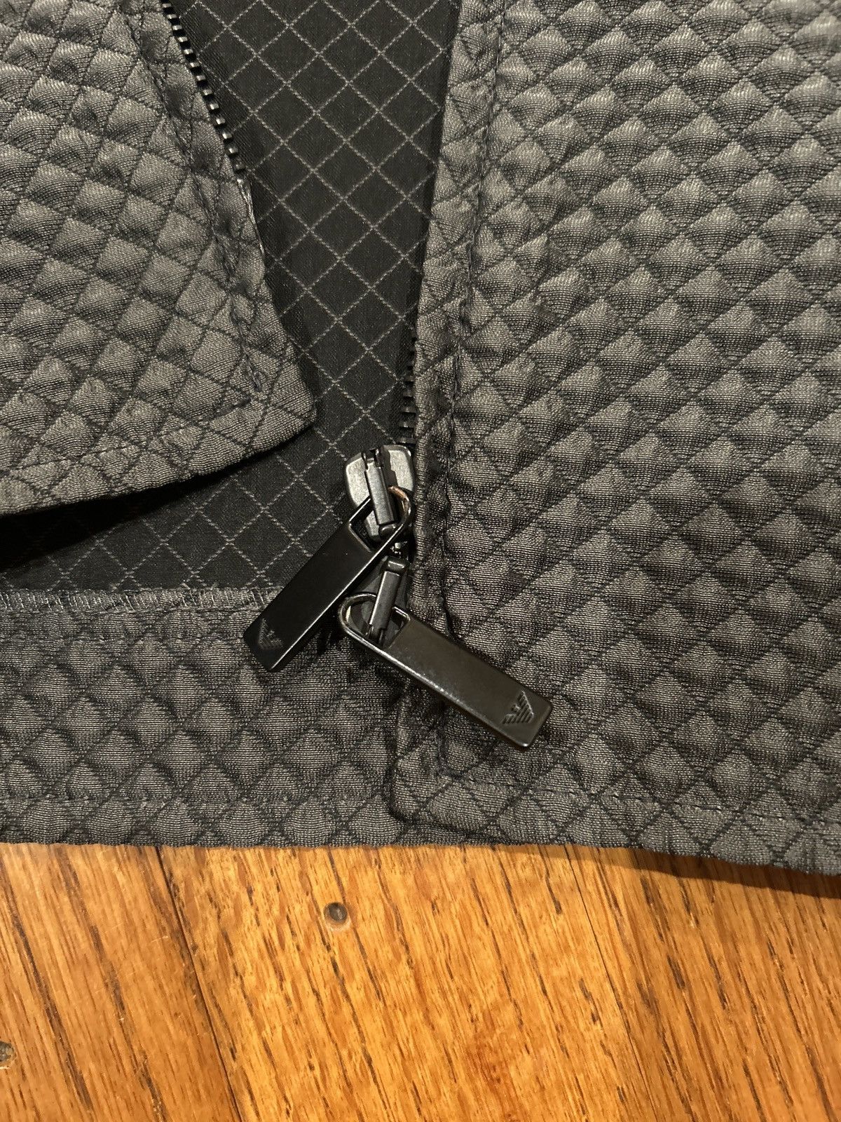 Emporio Armani NEW Emporio Armani Diamond Textured Jacket Lightweight Size US M / EU 48-50 / 2 - 12 Thumbnail