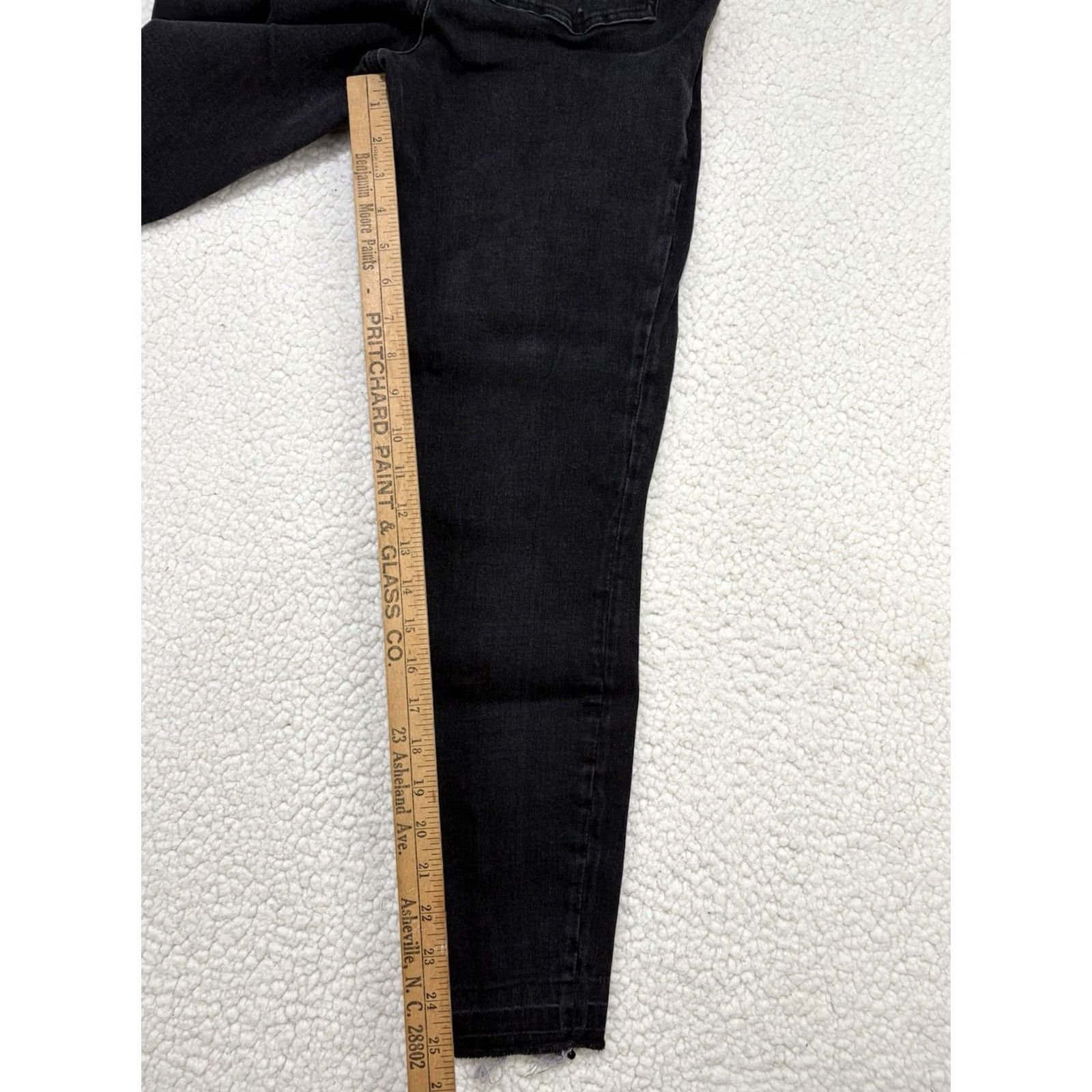 Spanx Spanx Jeans Womens L Black Distressed Ankle High Rise Raw Hem Stretch Skinny Denim Trousers Slimming Shaping Size 36" / US 14 / IT 50 - 7 Thumbnail