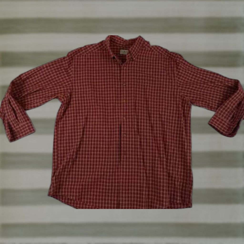 Vintage VINTAGE L.L. Bean Shirt Chex Button-Up 100% Cotton XL Burgundy Mens Regular Pocketed Size US XL / EU 56 / 4 - 1 Thumbnail