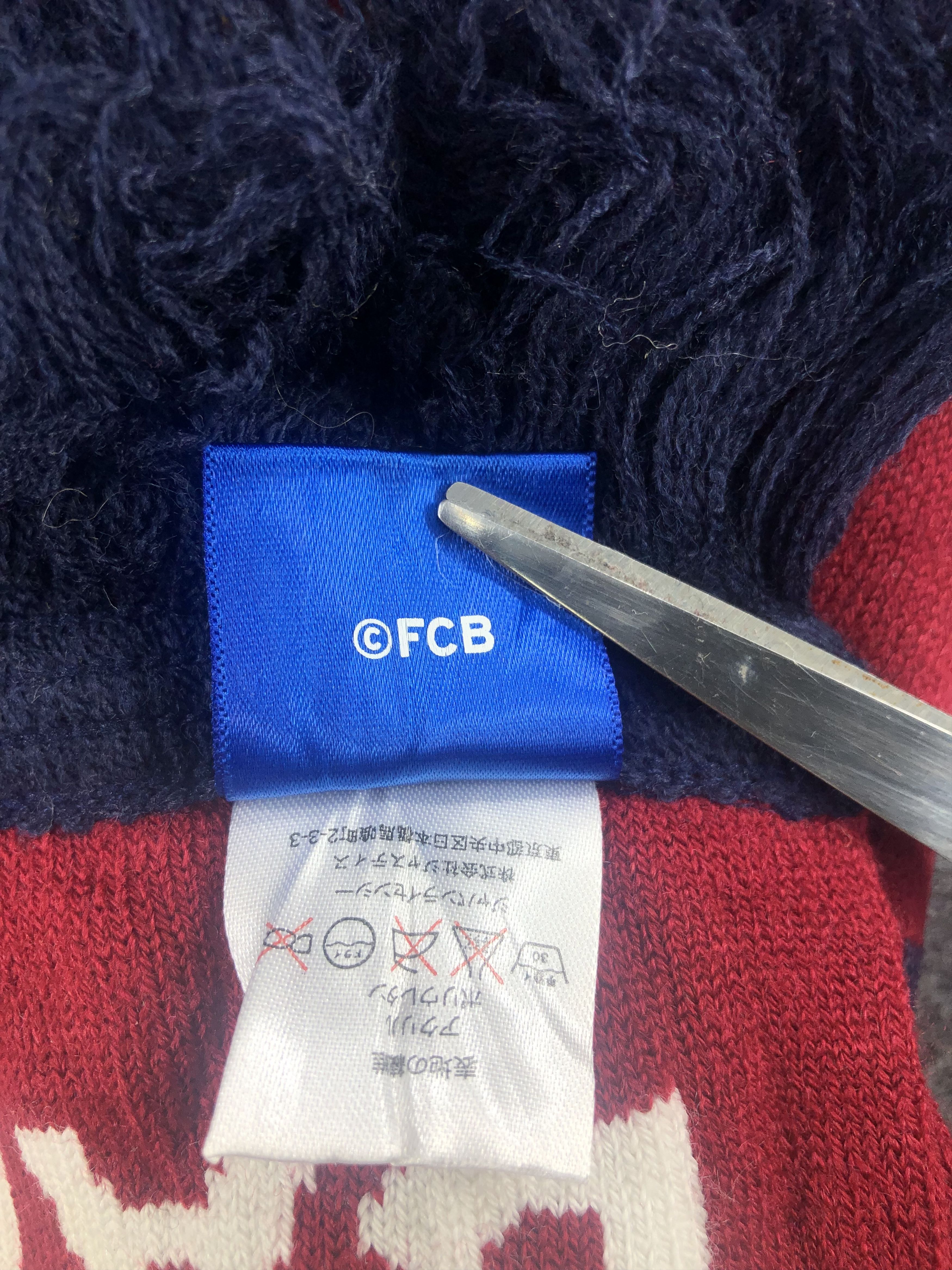 Vintage F.C. Barcelona Scarf / Muffler / Neckwear Size ONE SIZE - 5 Thumbnail