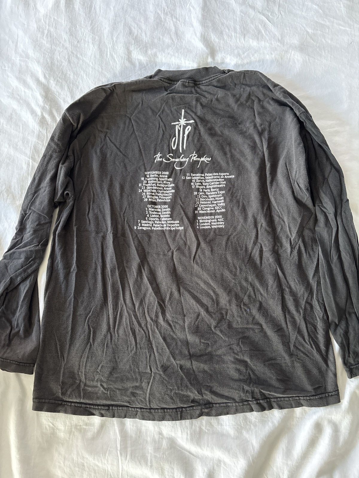 Band Tees Smashing Pumpkins 2000 Tour T-Shirt Size US XL / EU 56 / 4 - 2 Thumbnail