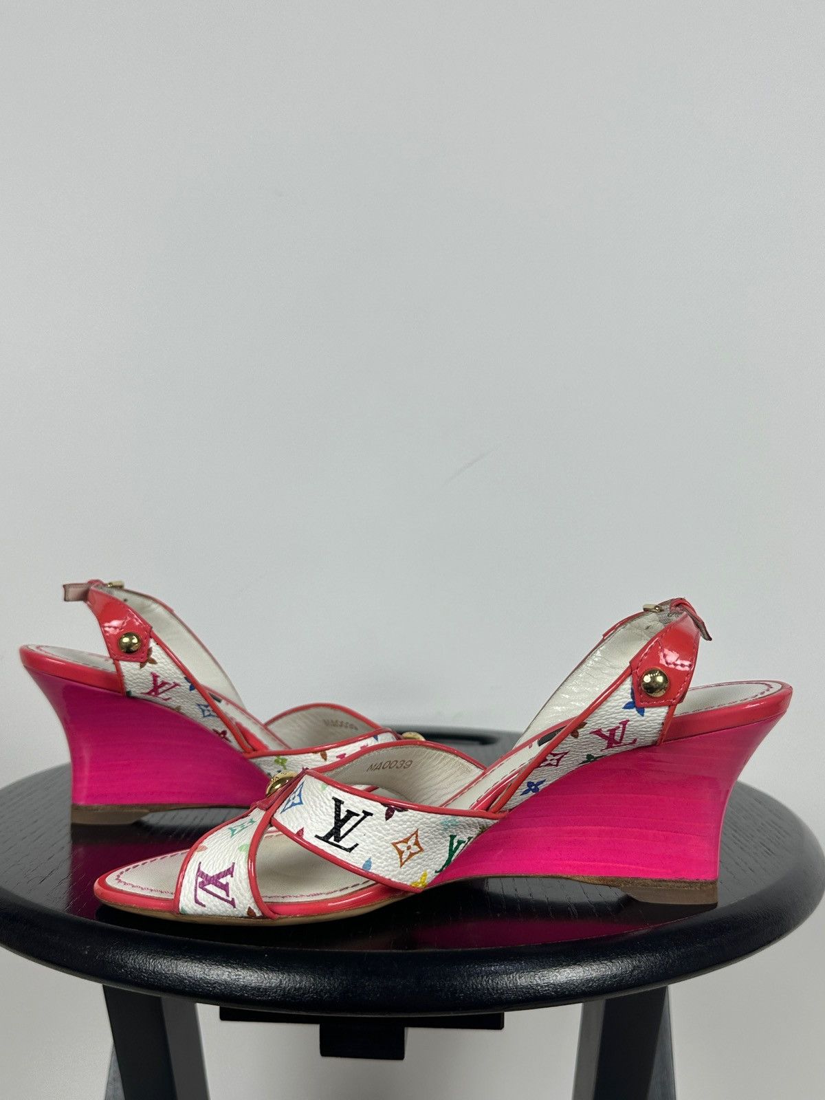 Louis Vuitton × Takashi Murakami 2009 Vintage Louis Vuitton x Takashi Murakami Wedge Sandal Size US 4.5 / IT 34.5 - 11 Thumbnail