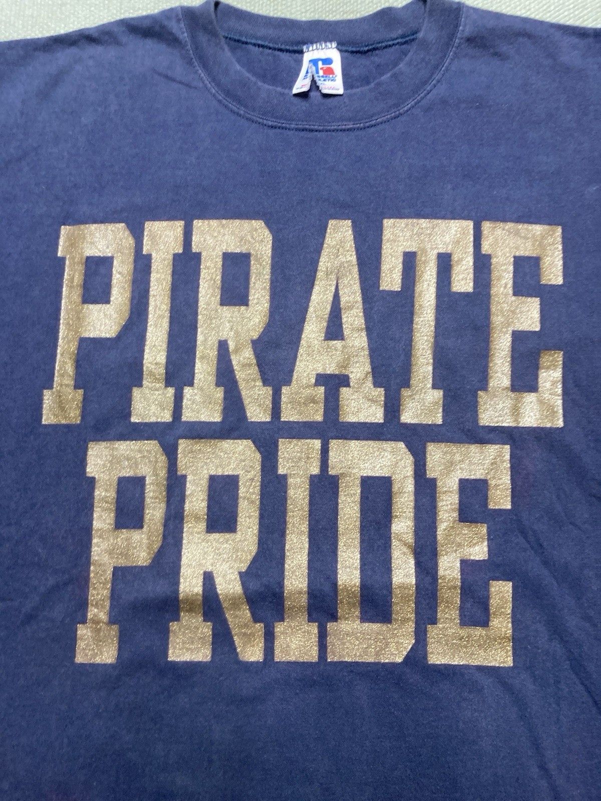 Vintage 80s graphic t shirt pirate pride Russell athletic XL tall Size US XL / EU 56 / 4 - 2 Thumbnail