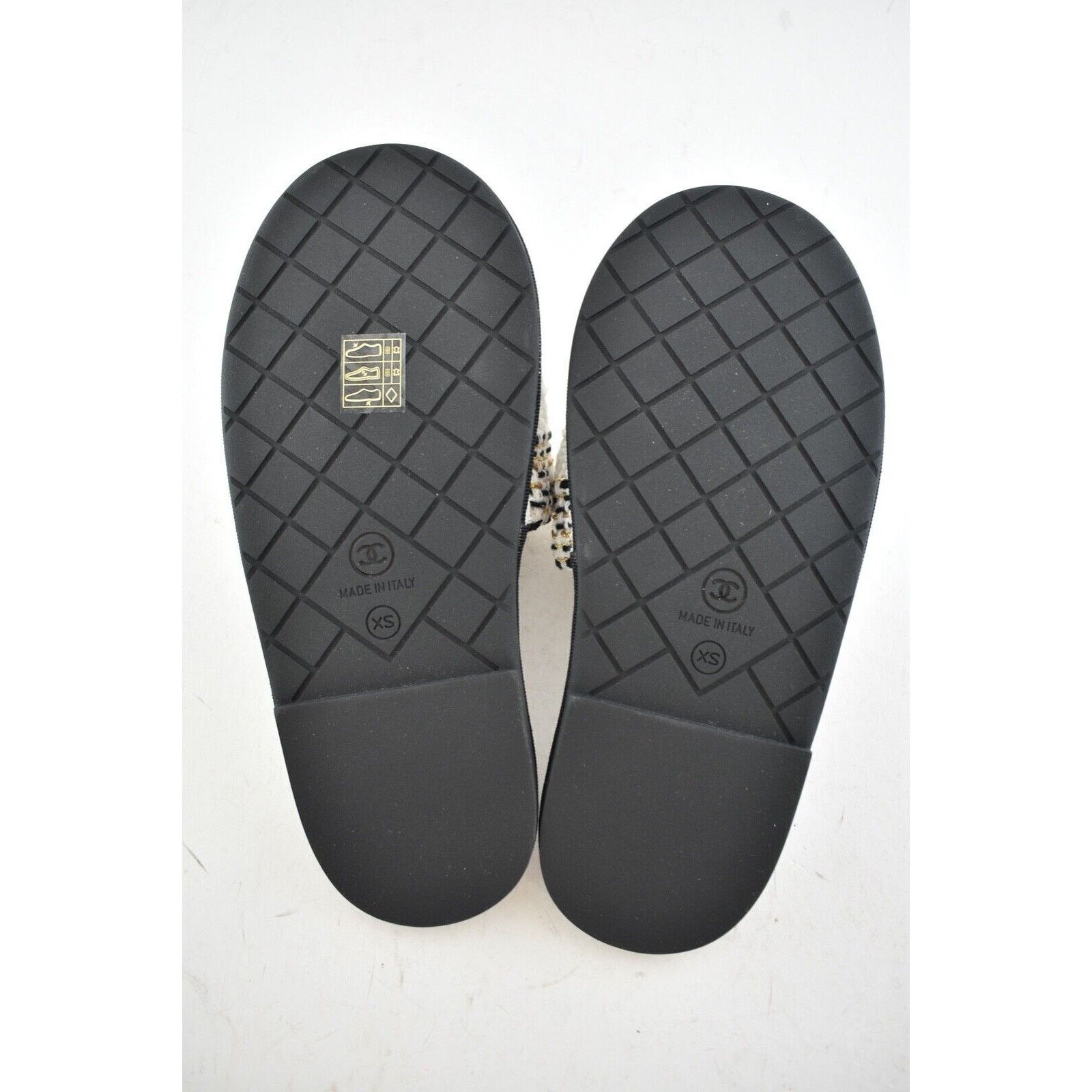 Chanel 19C Tweed House Slipper CC Logo Slip On Mule Flats XS Size US 5 / IT 35 - 8 Thumbnail