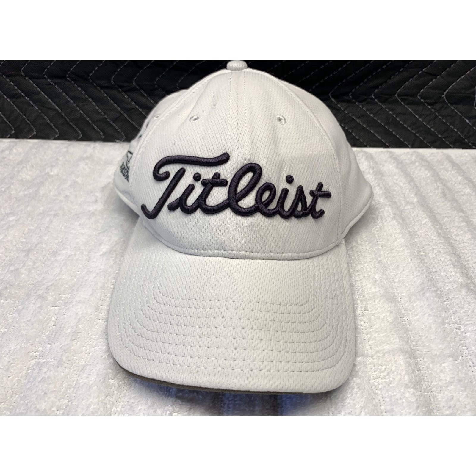 New Era VINTAGE Titleist Golf Cog Hill Dubsdread Baseball Cap - S/M White Unisex Size ONE SIZE - 2 Thumbnail