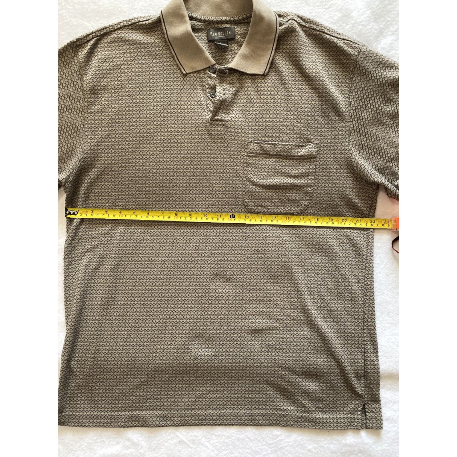 Van Heusen Van Heusen Men's Polo Shirt L Golf Pocket Casual Business / 16-11 Plaid Brown Beige Cotton/Poly Knit Shirt Men Regular Size US L / EU 52-54 / 3 - 7 Thumbnail