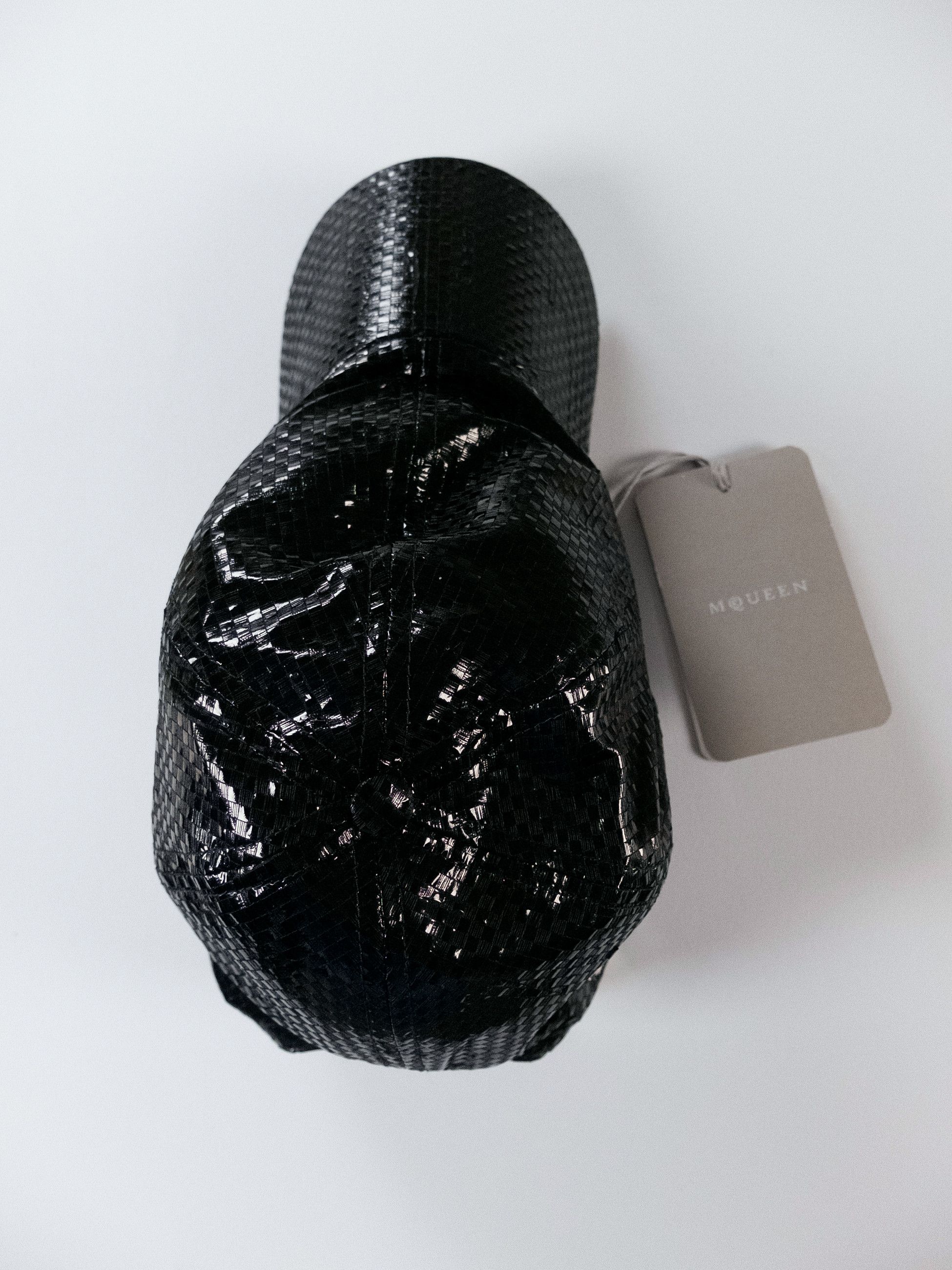 Alexander McQueen ALEXANDER MCQUEEN black Tarpaulin silk baseball cap Medium Size ONE SIZE - 8 Thumbnail