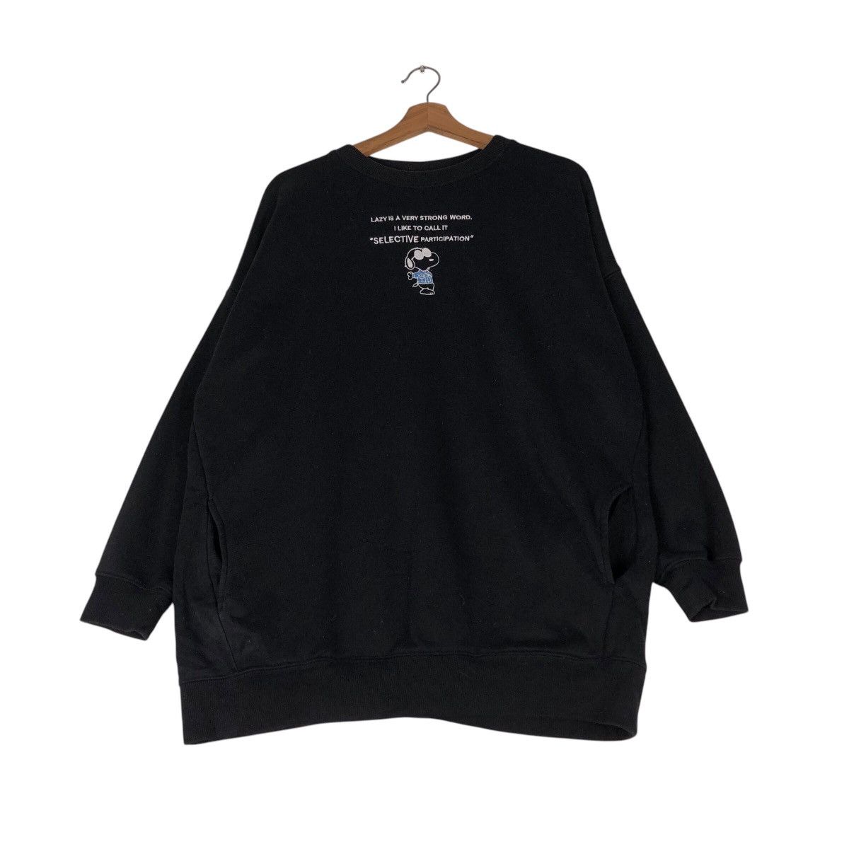 Japanese Brand Rare Snoopy Graphic Sweatshirt — 70 Years Edition Size US M / EU 48-50 / 2 - 3 Thumbnail