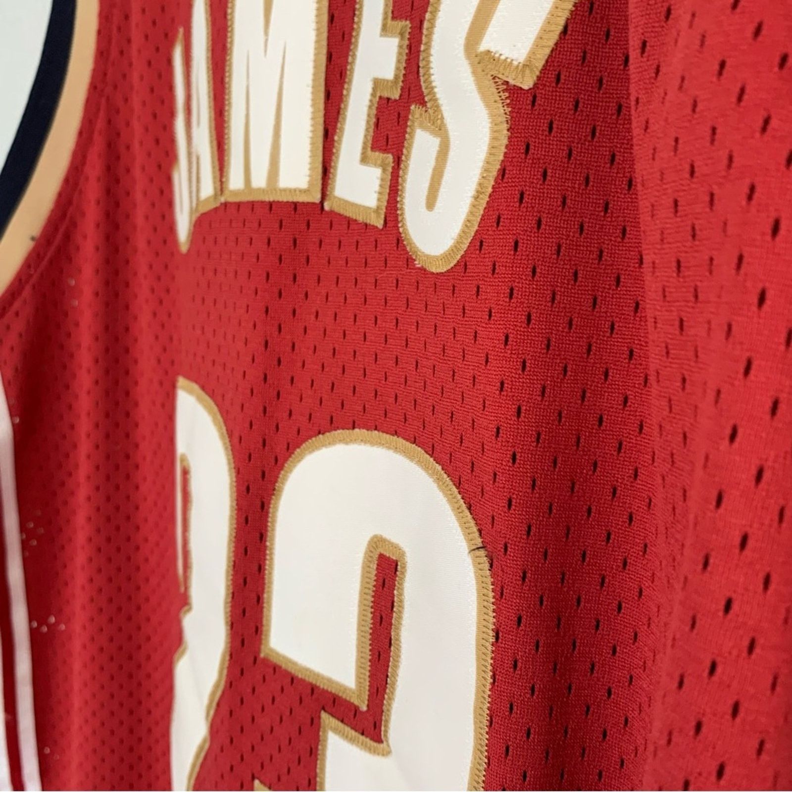 Reebok Authentic LeBron James Cavaliers Reebok Cavs Rookie Jersey Size US L / EU 52-54 / 3 - 10 Thumbnail