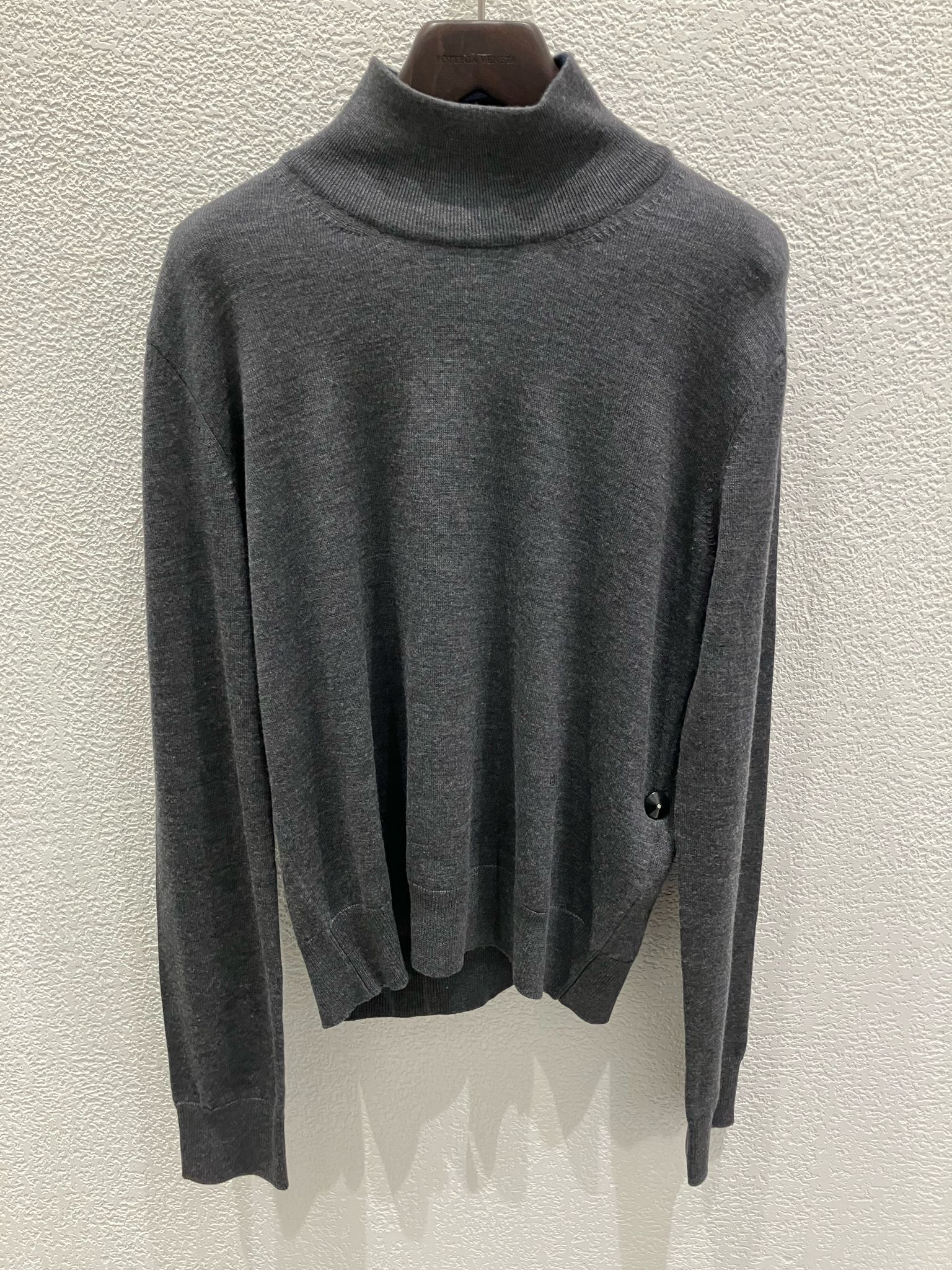 Balenciaga o1n1vont0325 Classic Wool Sweater in Grey Melange Size US L / EU 52-54 / 3 - 1 Thumbnail