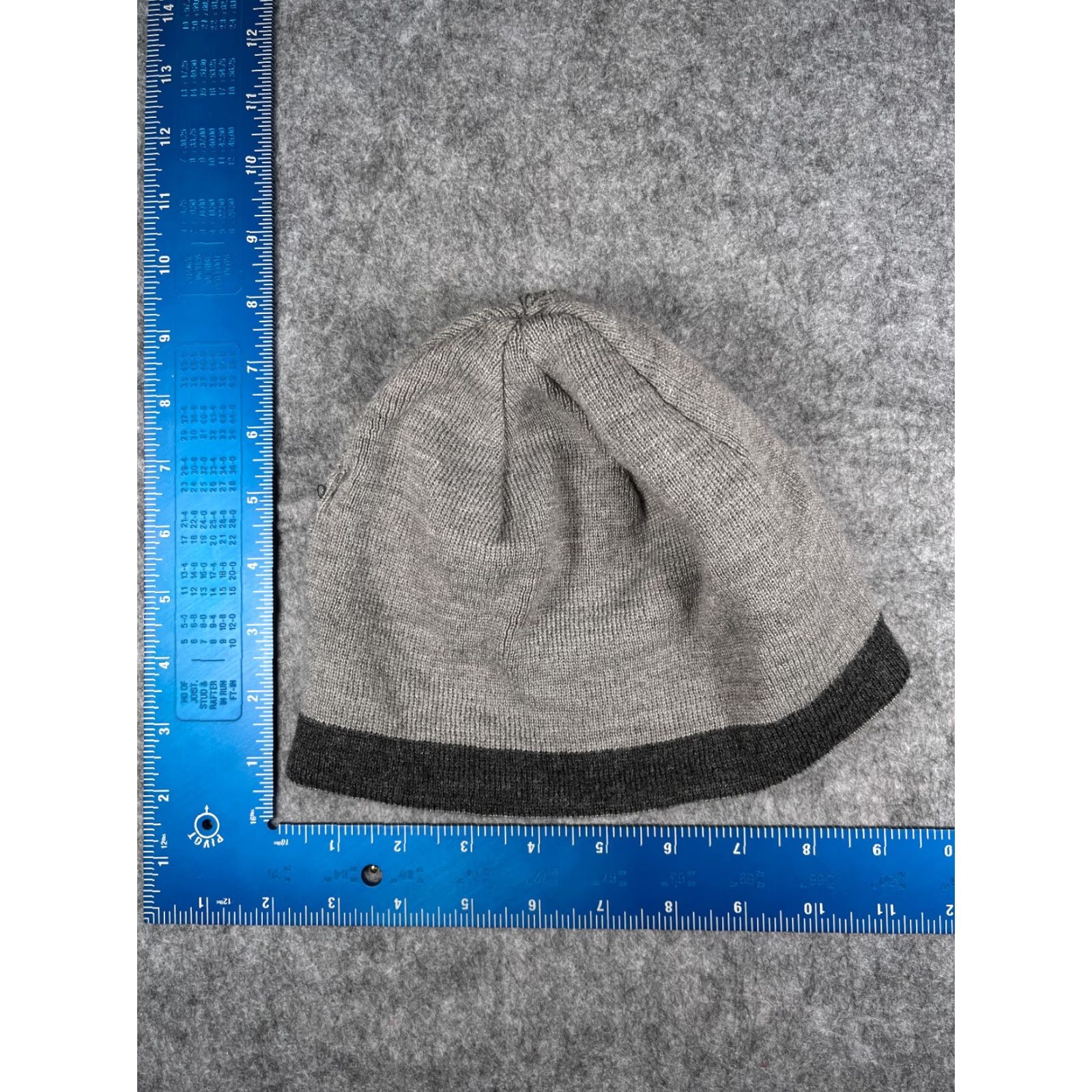 Calvin Klein Calvin Klein Beanie Hat Adult One Size Gray Knit Reversible Lightweight Outdoors Unisex Mens Womens Size ONE SIZE - 5 Thumbnail
