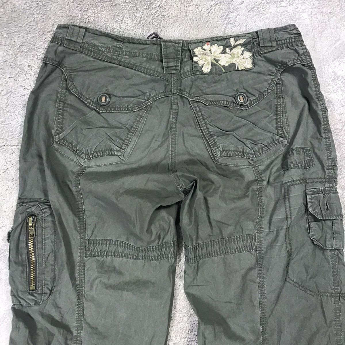 Vintage Vintage Y2K Baggy Cargo Pants Parachute Streetwear Logo 30 Size 30" / US 8 / IT 44 - 6 Thumbnail