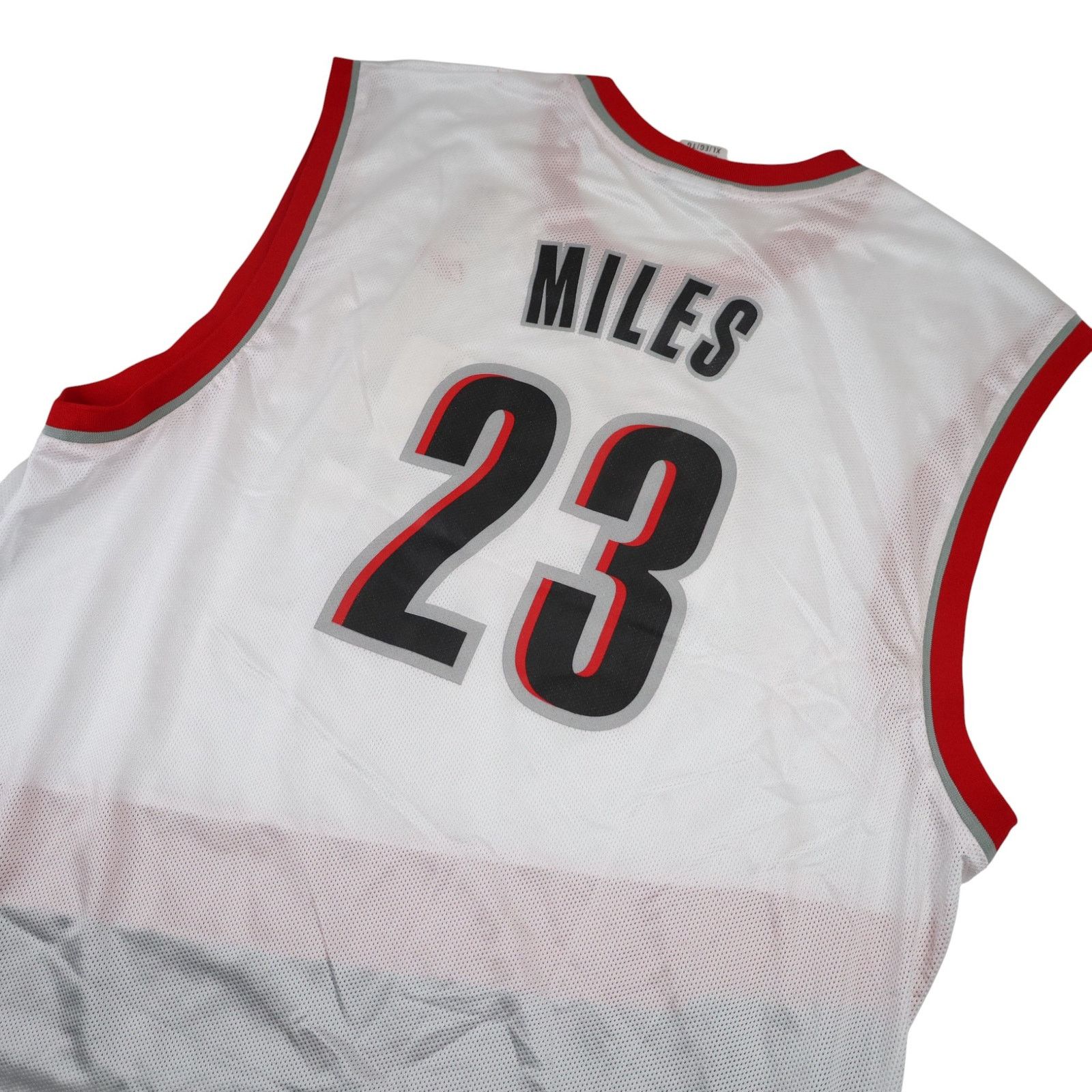 NBA × Reebok × Vintage VTG Reebok Portland Blazers #23 Darius Miles Jersey Size US XL / EU 56 / 4 - 11 Thumbnail
