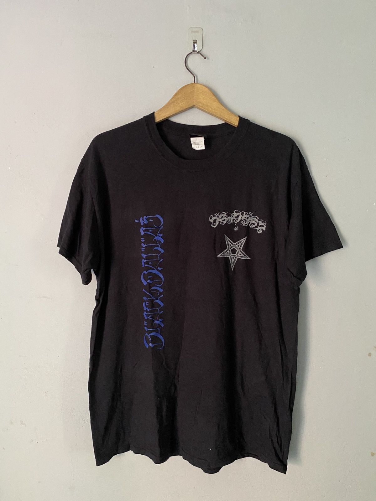 Japanese Brand 2000s black dallas streetwear goth style tee Size US L / EU 52-54 / 3 - 1 Thumbnail