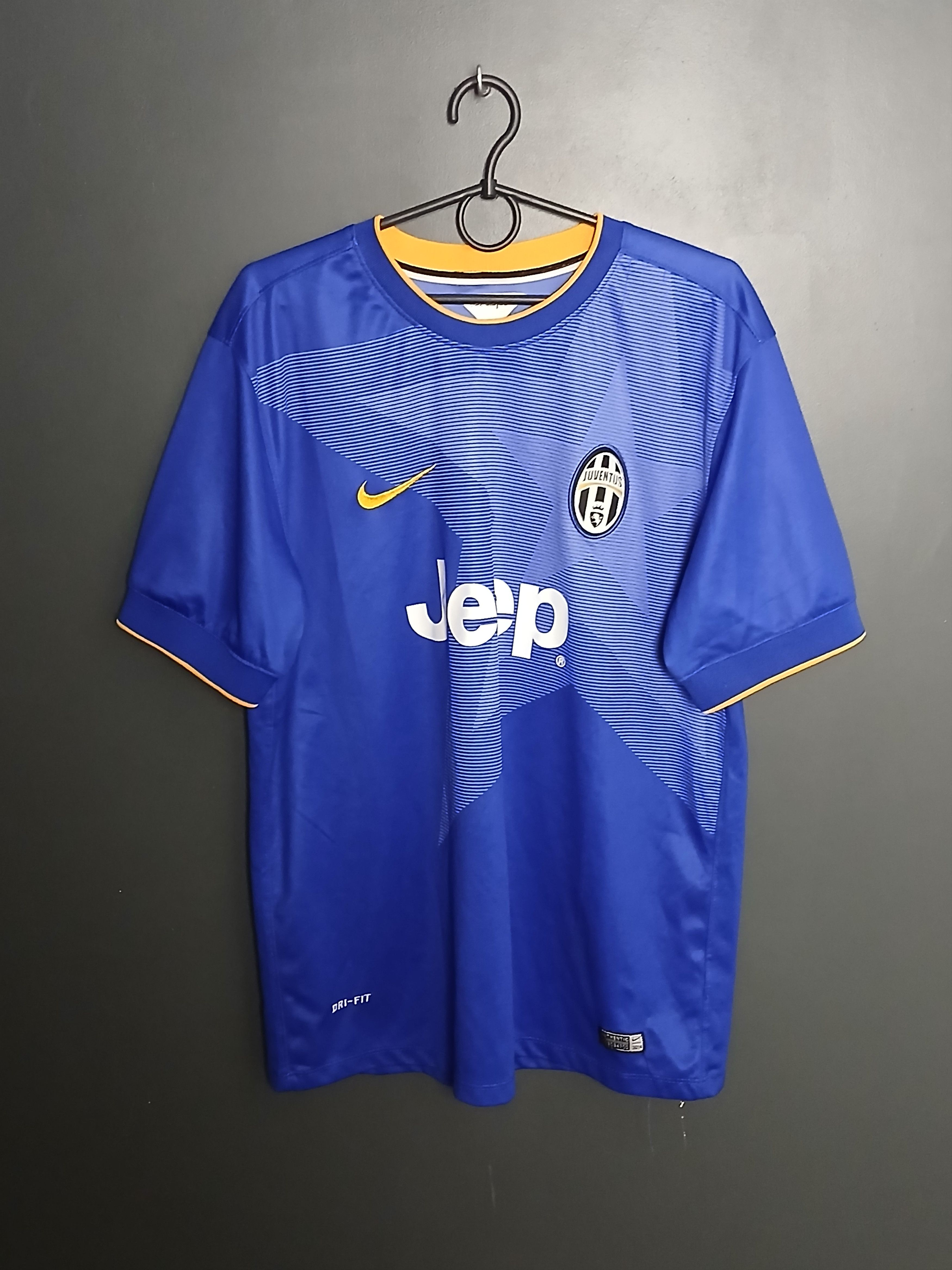 Nike Juventus 14/15 Away Football Jersey T-Shirt Size US L / EU 52-54 / 3 - 1 Thumbnail
