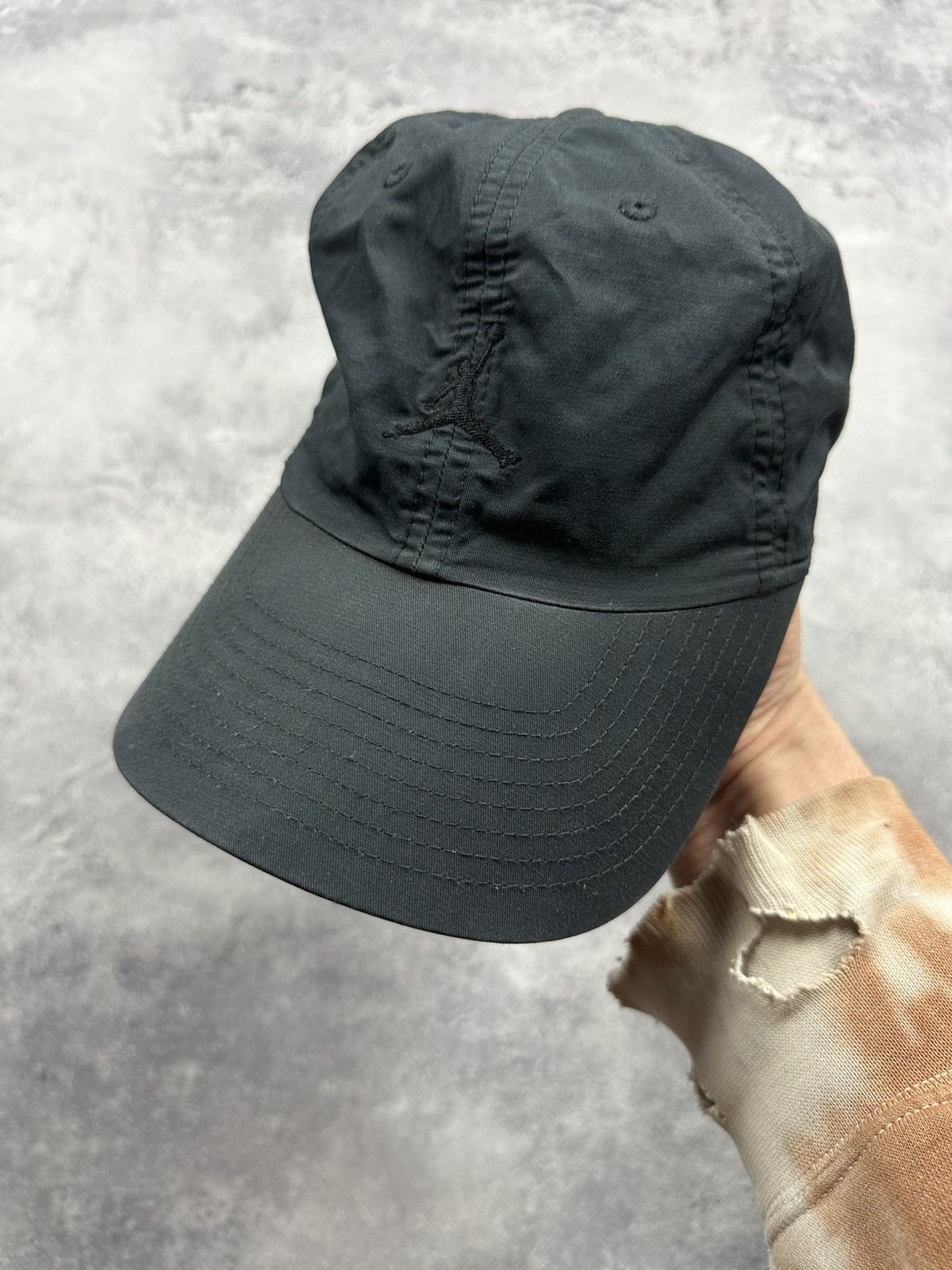 Jordan Brand Vintage Air Jordan Nike Cap Small Centre Logo Black Y2K Hat Size ONE SIZE - 5 Thumbnail