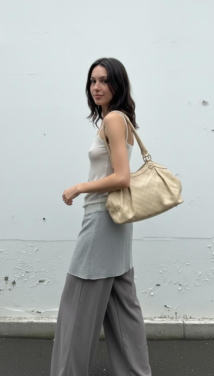 Gucci Gucci - Beige Sukey Beige Size ONE SIZE - 1 Thumbnail