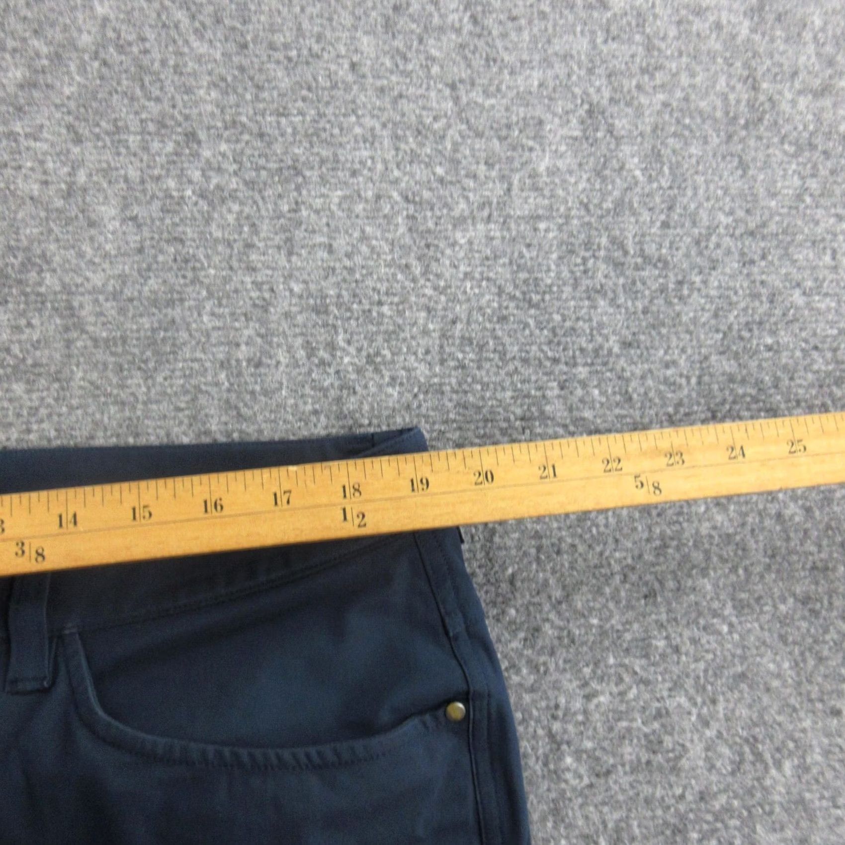 Lululemon Lululemon Pants Men 36x32 Blue Flat Front Chino Straight Leg Casual Pockets Size US 36 / EU 52 - 6 Thumbnail