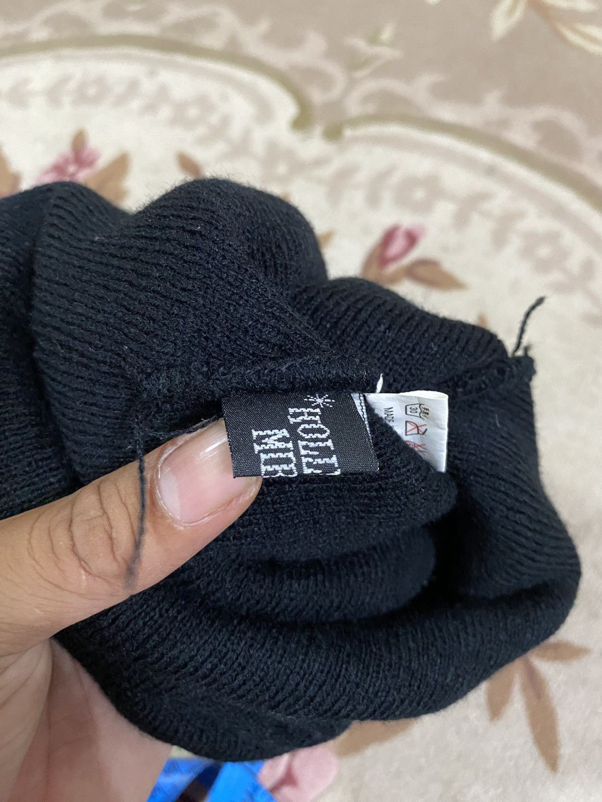 Japanese Brand Japanase brand hollywood mirror beanie cross logo Size ONE SIZE - 9 Thumbnail