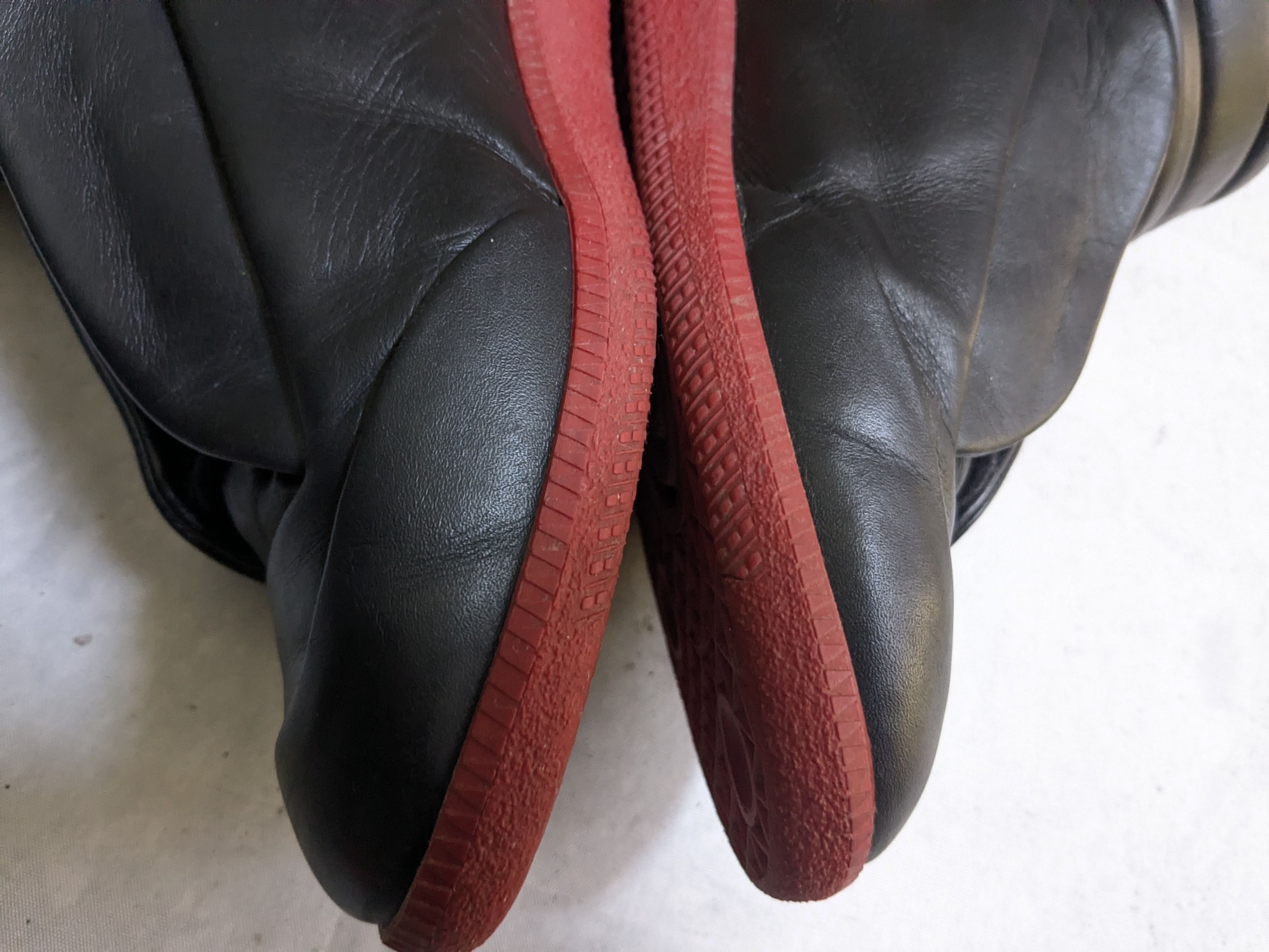 Maison Margiela Maison Margiela Future Sneakers Black Red 8 41 High Tops Size US 8 / EU 41 - 10 Thumbnail