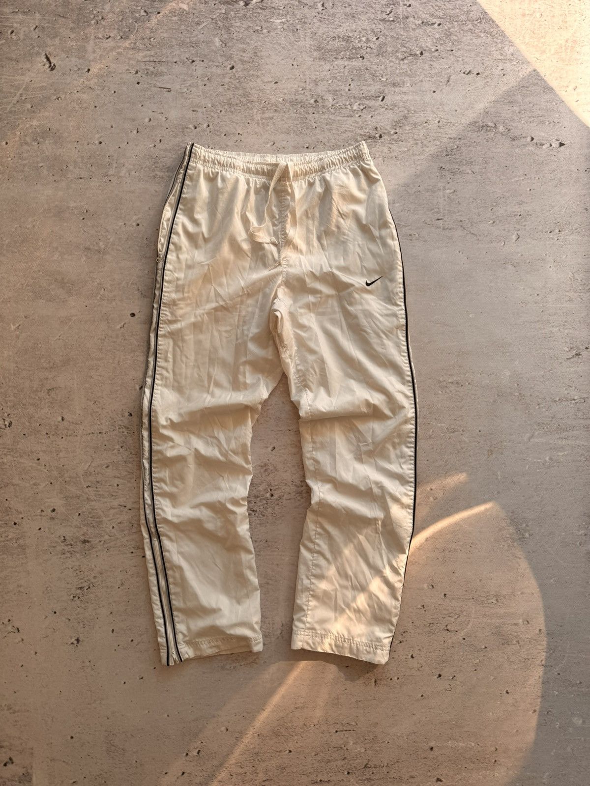 Nike × Vintage NIKE VINTAGE BASIC LOGO OVERSIZE BAGGY PANTS Size US 32 / EU 48 - 1 Thumbnail