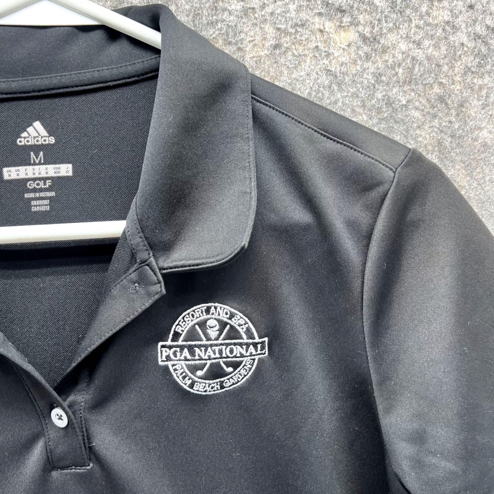Adidas Adidas Polo Shirt Women Medium Black Solid Short Sleeve Button Collar Polo Shirt Polo Womens M Black Adidas Size M / US 6-8 / IT 42-44 - 4 Thumbnail