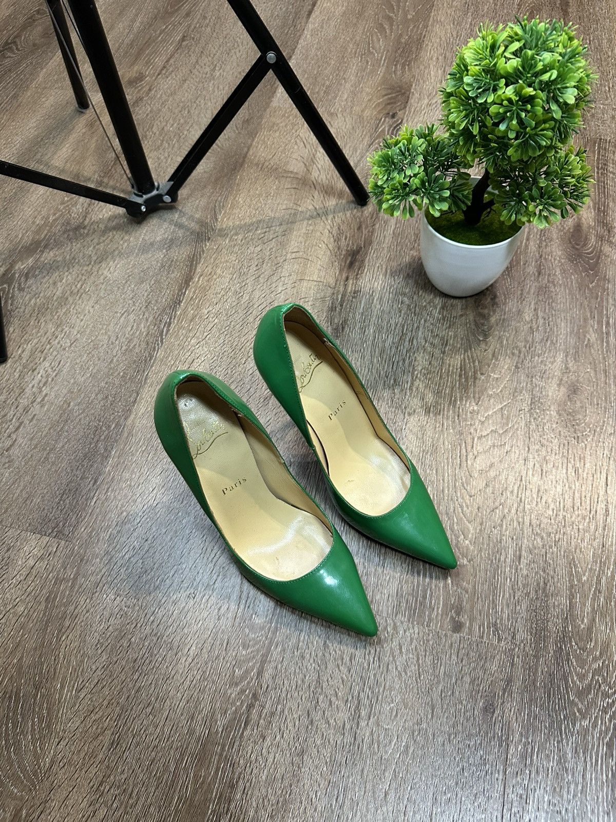 Christian Louboutin Christian Louboutin Green Patent Leather Kate Pumps Size US 6 / IT 36 - 4 Thumbnail