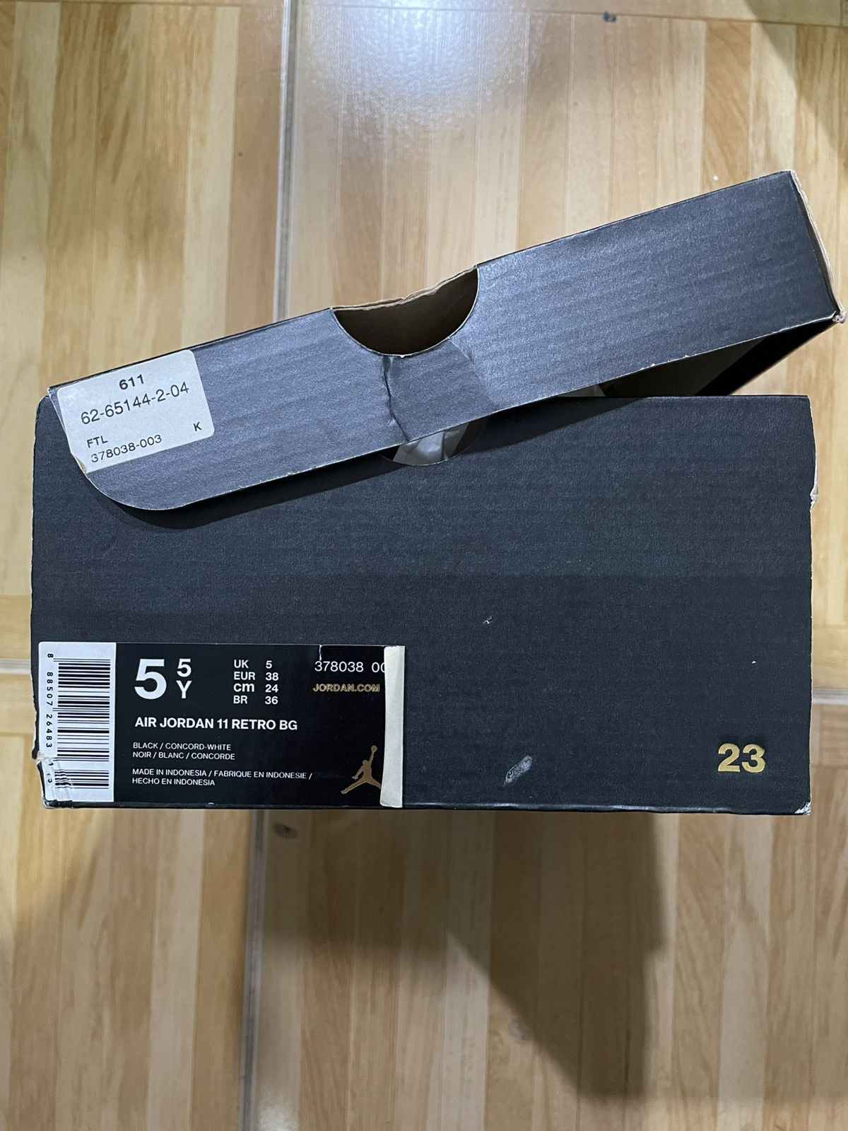 Jordan Brand Air Jordan 11 378038-002 Black Basketball Sneakers Size 5.5y Size US 5.5 / IT 35.5 - 8 Thumbnail