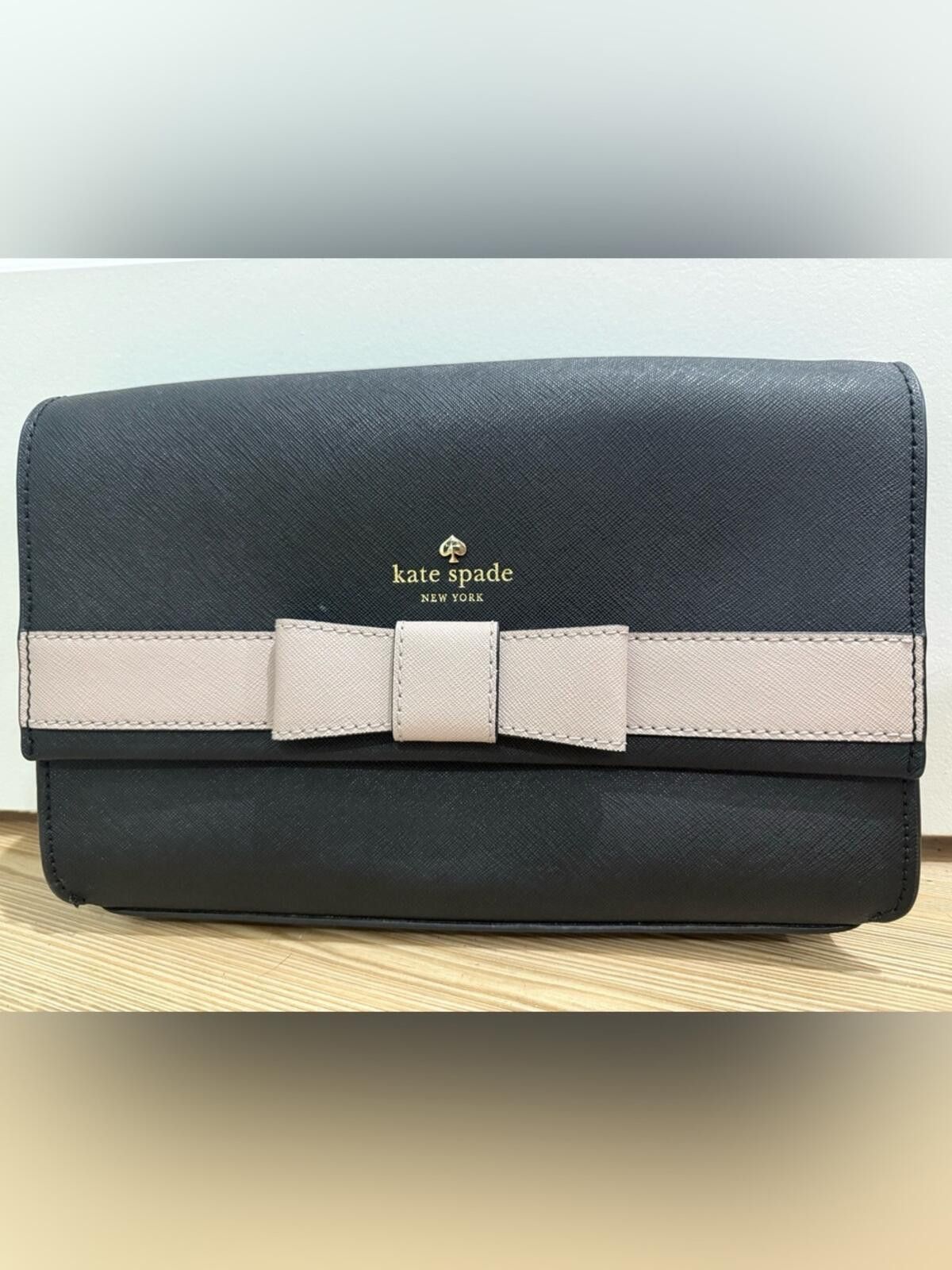 Other kate spade Black and Blush Bow Wallet Crossbody Size ONE SIZE - 7 Thumbnail