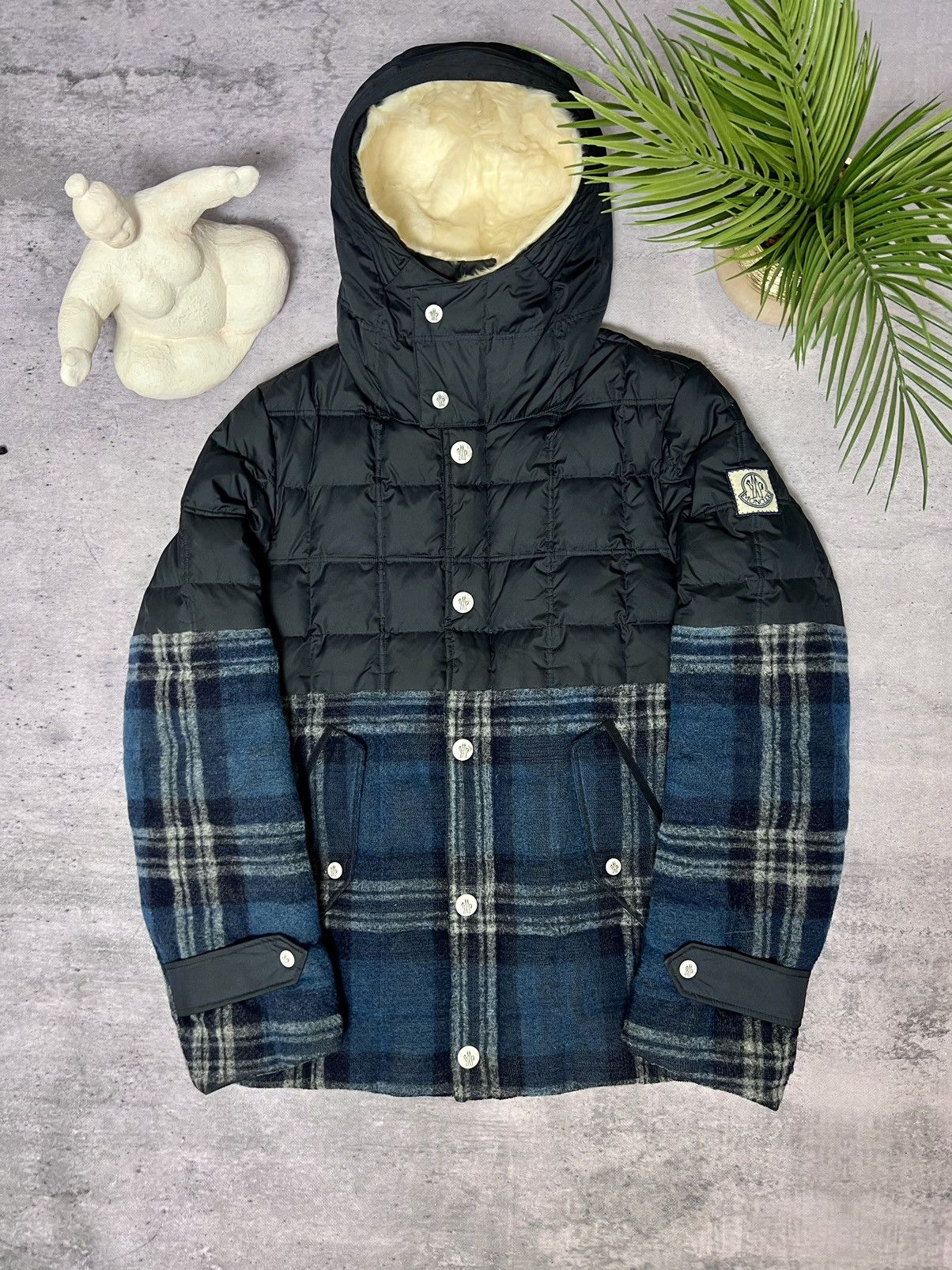 Moncler Moncler Gamme Bleu down jacket Size US M / EU 48-50 / 2 - 6 Thumbnail