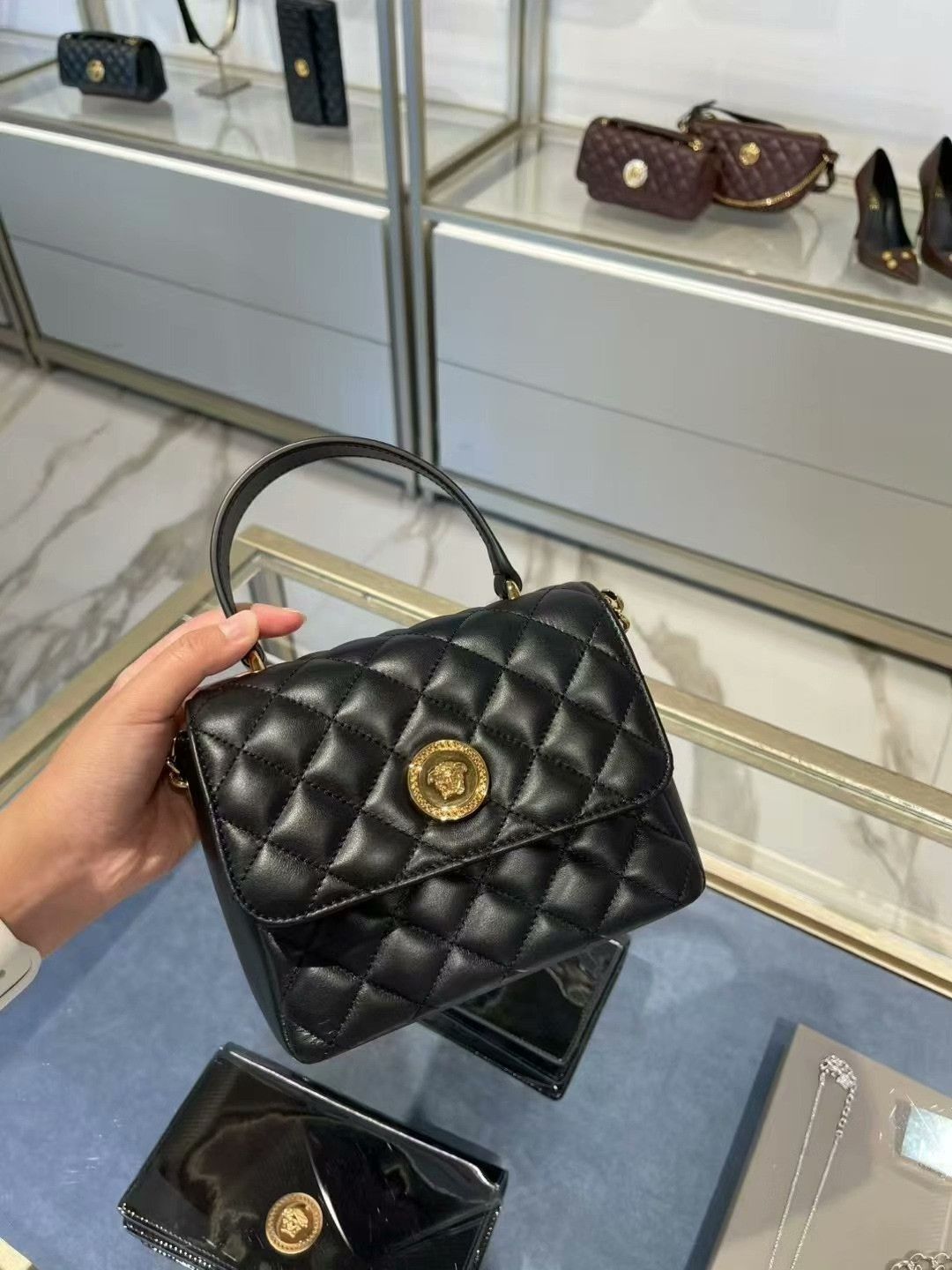Versace Versace Medusa Black Gold Bag Size ONE SIZE - 1 Thumbnail