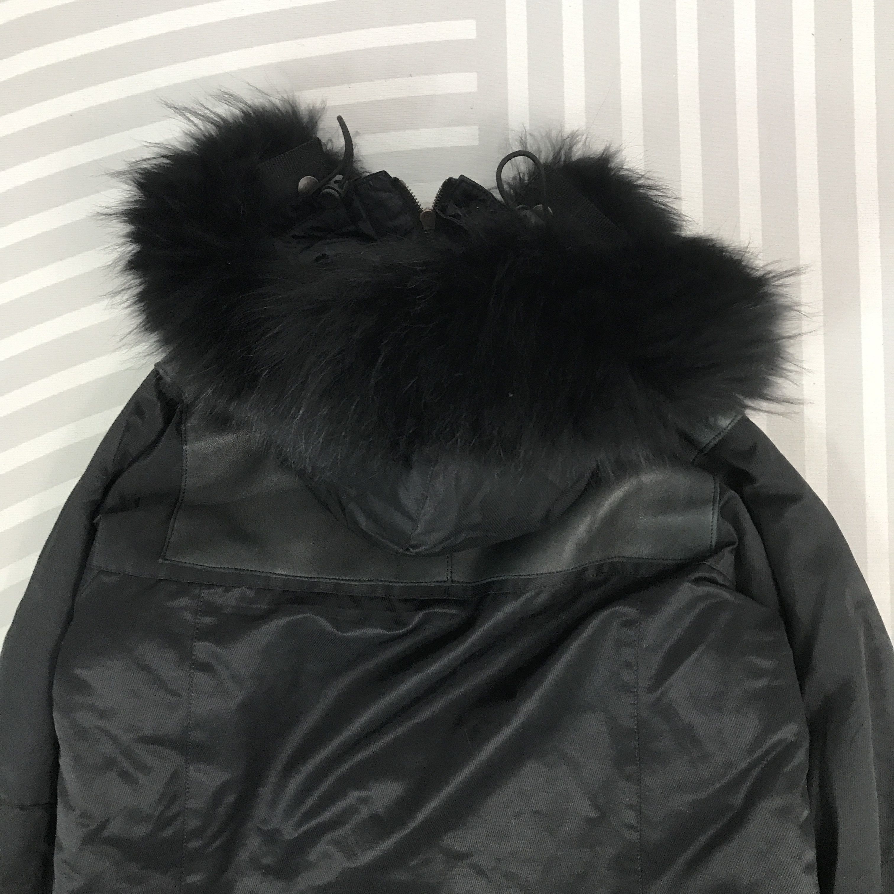 Japanese Brand Vintage Ayuite Design by Issey Miyake fur hoodie Jacket Size US M / EU 48-50 / 2 - 4 Thumbnail
