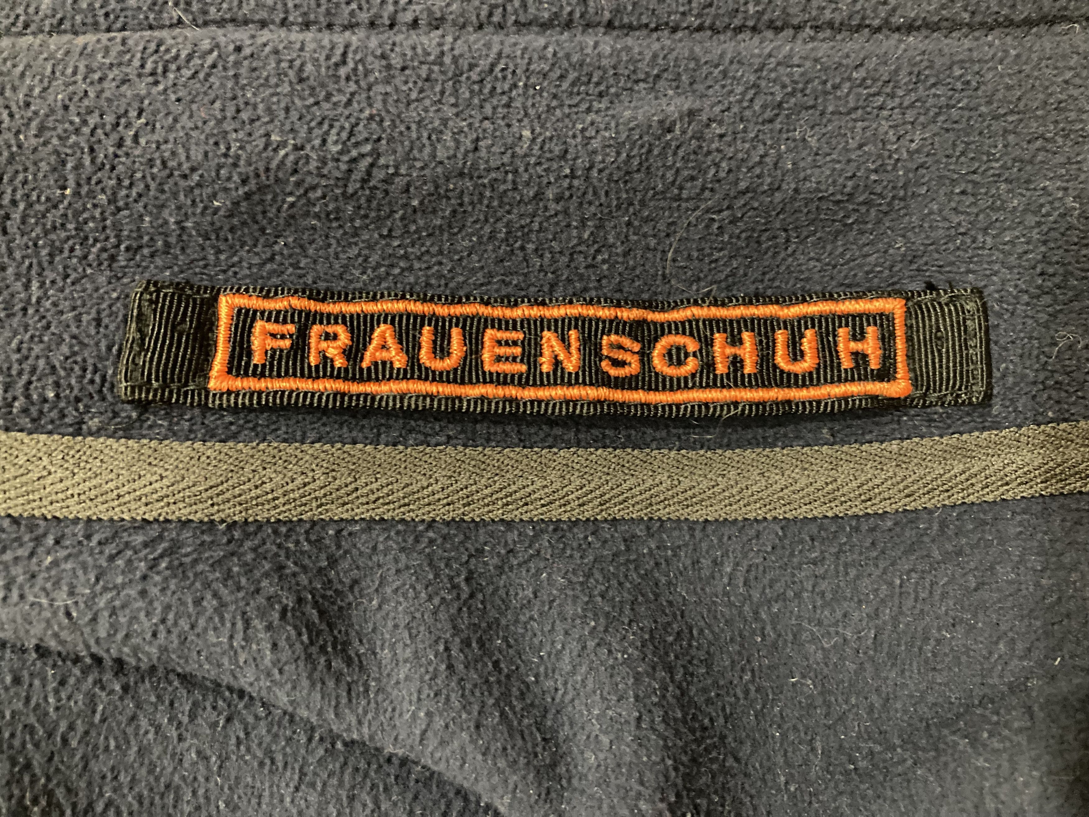 Frauenschuh Frauenschuh Luxury Jacket made from biodegradable fleece Size US S / EU 44-46 / 1 - 5 Thumbnail