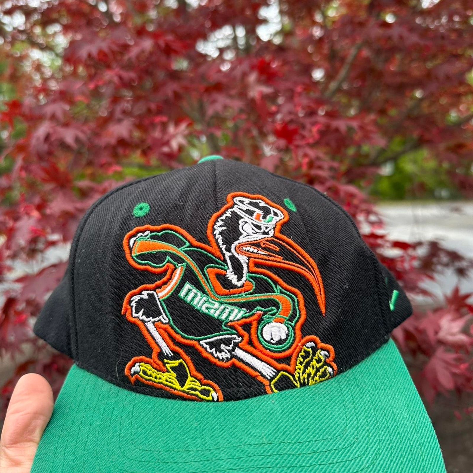 Vintage Vintage Miami Hurricanes SnapBack Hat Size ONE SIZE - 2 Thumbnail