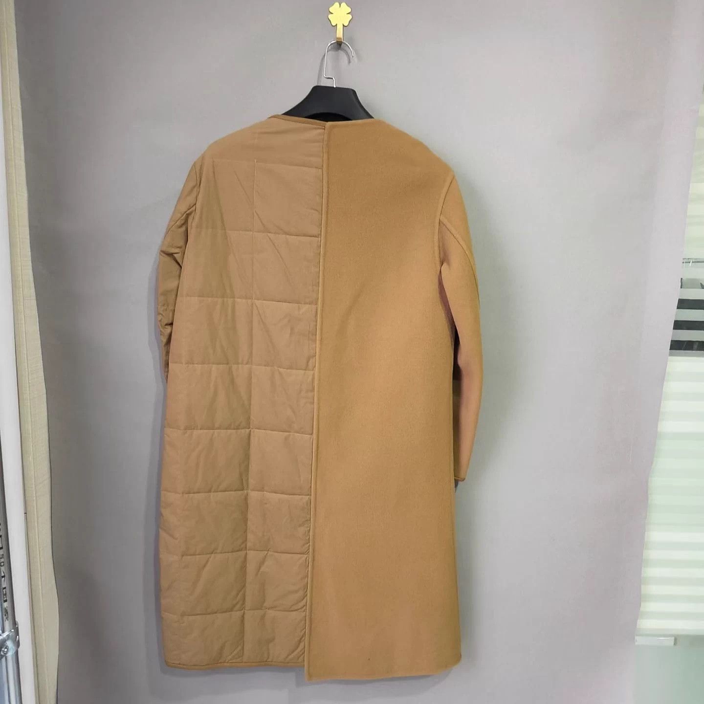 Loewe LOEWE leather patch logo khaki wool-cotton padded overcoat Size XS / US 0-2 / IT 36-38 - 2 Thumbnail