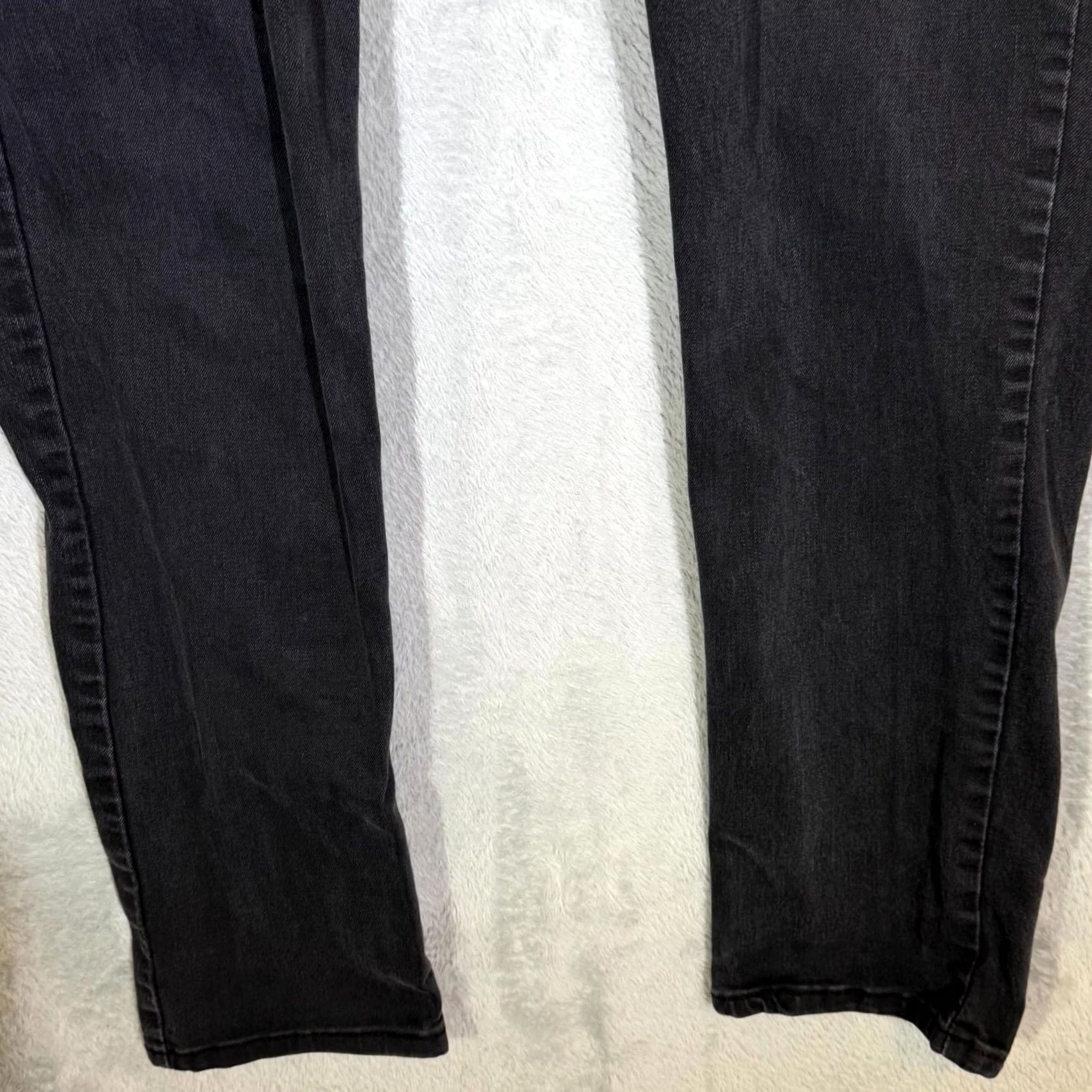 Levi's VINTAGE Levi’s 511 Men’s Jeans 38×32 Black Denim Mid-Rise Slim Straight Leg Excellent Size US 38 / EU 54 - 5 Thumbnail