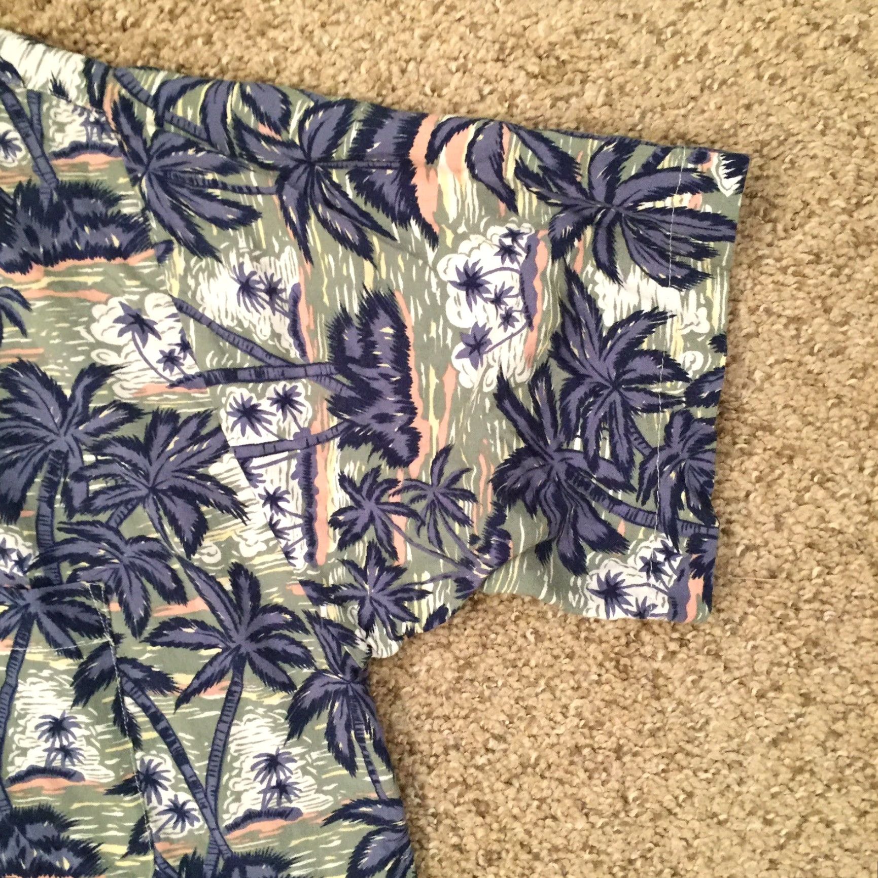 Vintage Pineapple Connection Shirt Mens Medium Blue Floral Short Sleeve Button Up Shirt Size US M / EU 48-50 / 2 - 3 Thumbnail